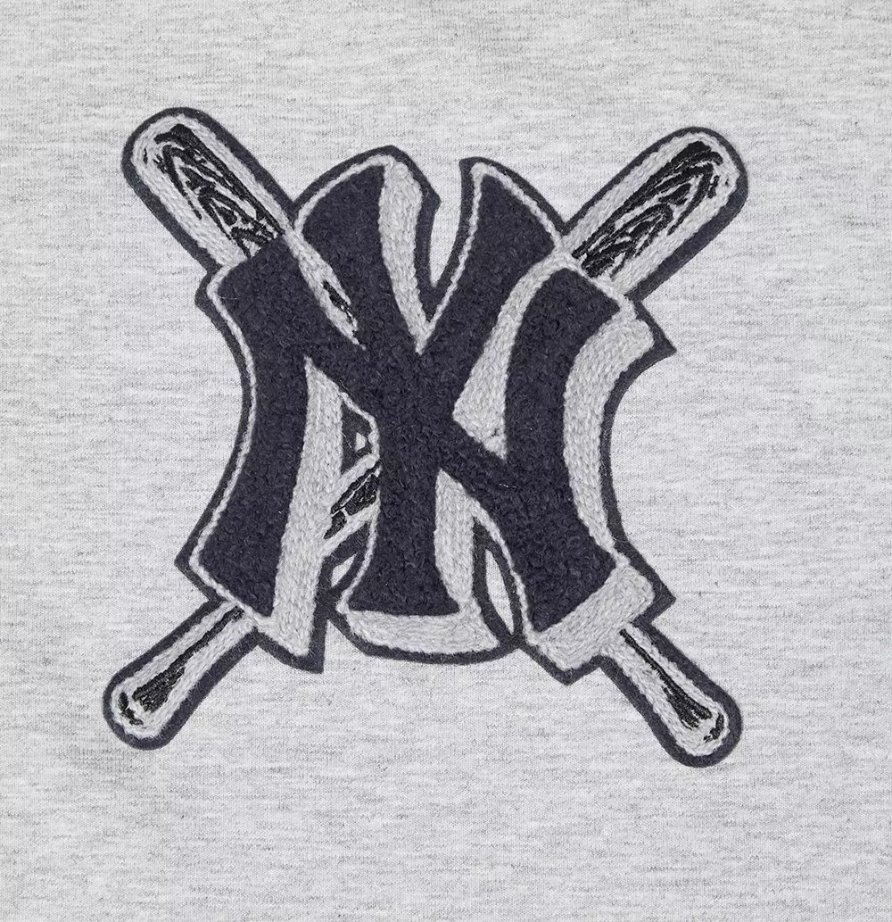 Pro Standard Women's MLB New York Yankees Mashup Boxy Tee -Grey - GREY