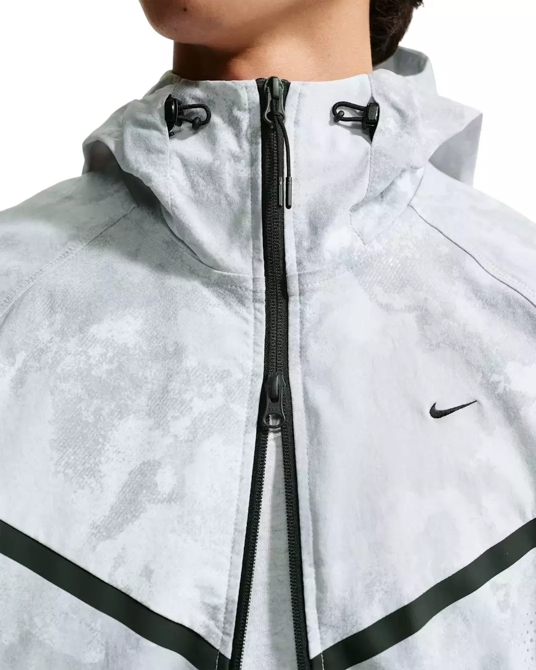 Nike Men's Tech Windrunner Dri-FIT Woven Full-Zip Jacket - Grey - GREY