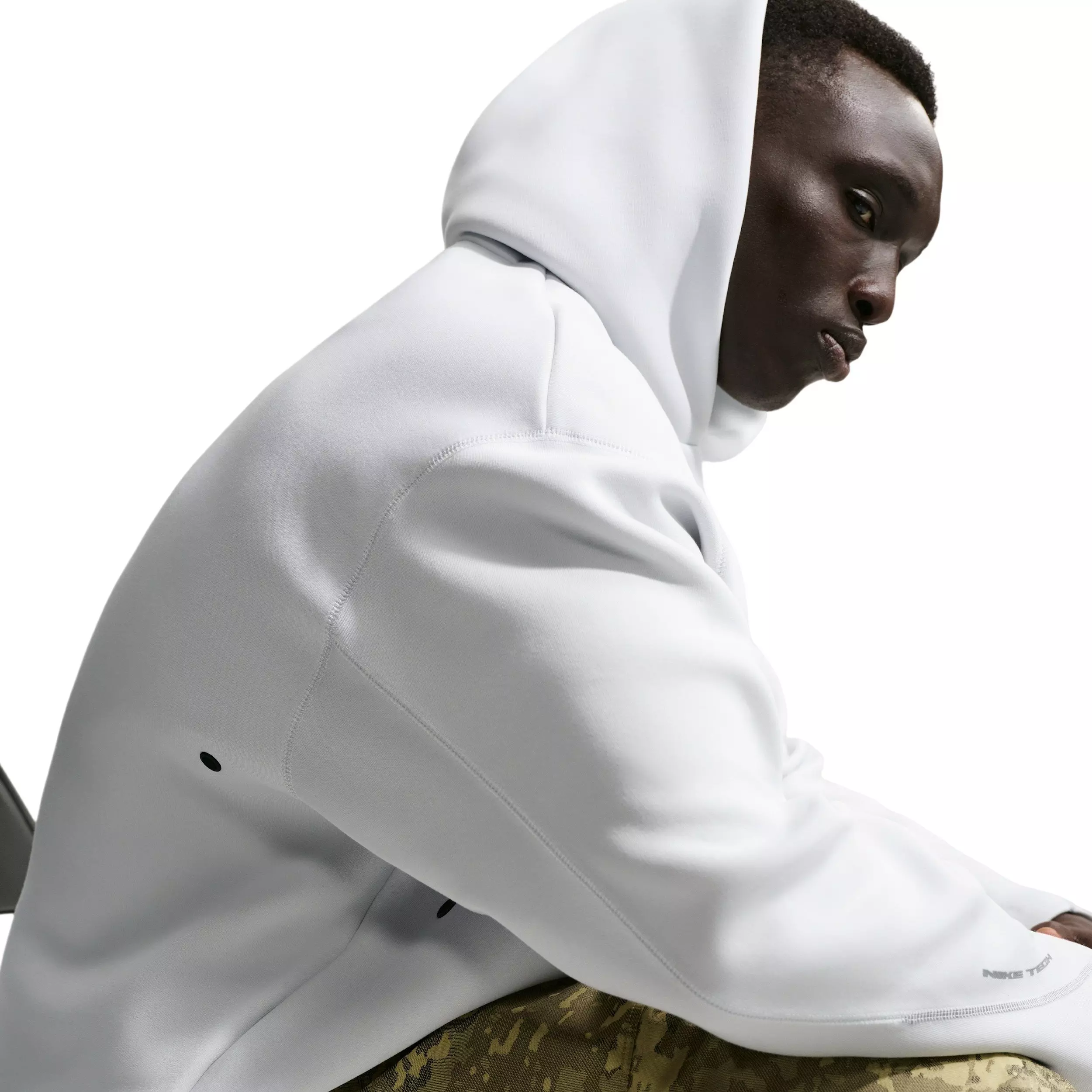 Nike Men's Tech Fleece Ergo Pullover Hoodie - WHITE