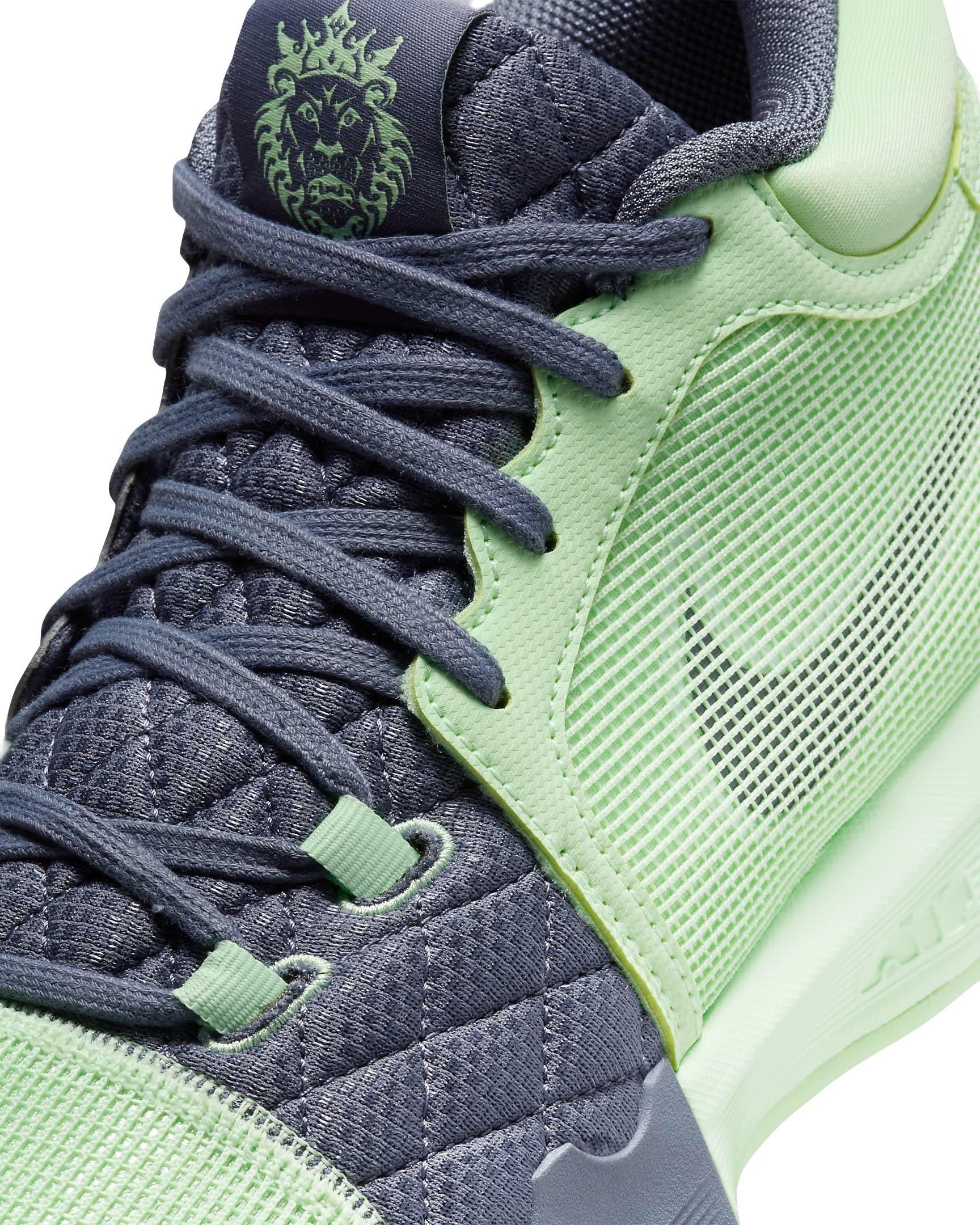 Nike LeBron Witness 8 "Vapor Green/White/Light Carbon" Men's Basketball Shoe - GREEN/WHITE/LT CARBON Thumbnail View 7