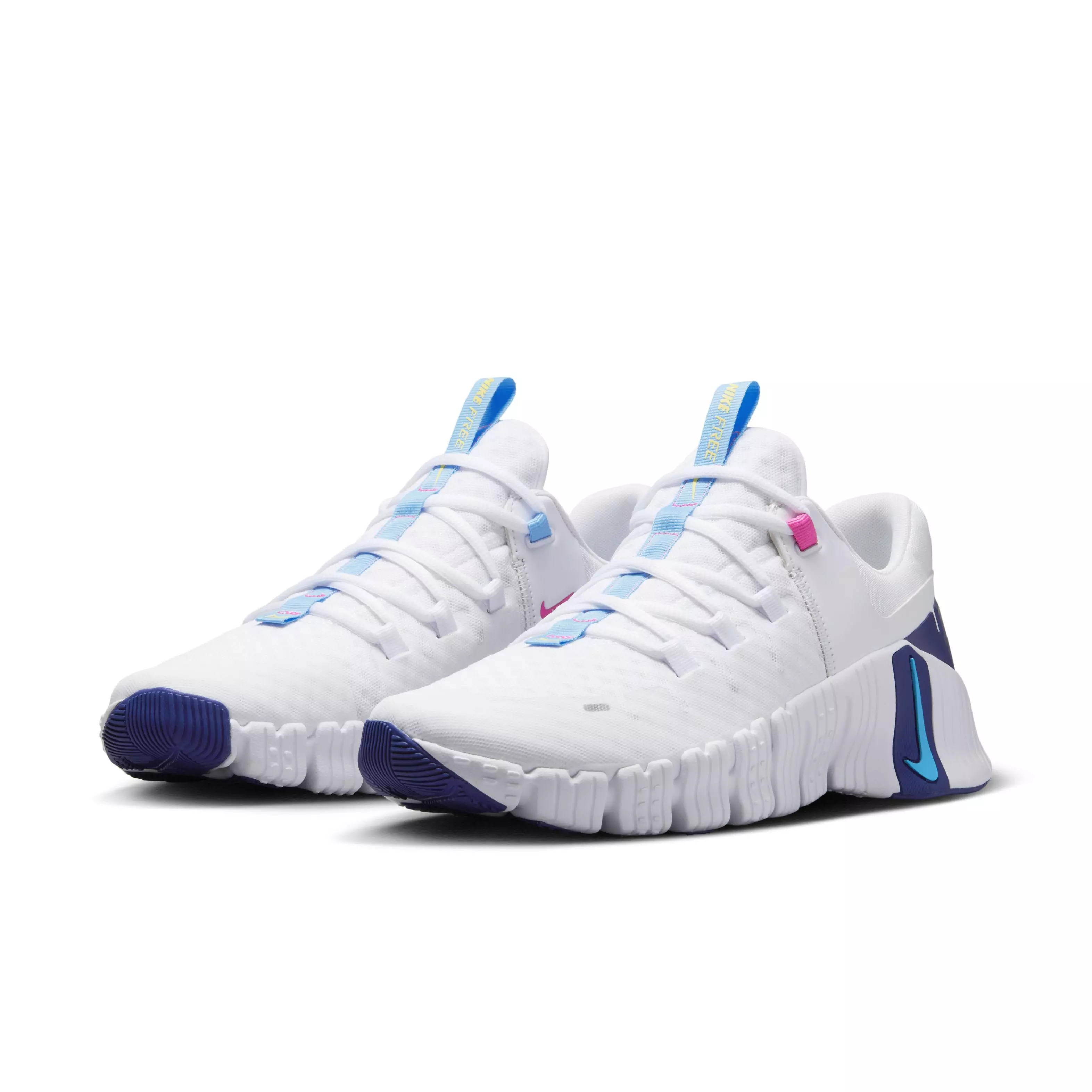 Nike Free Metcon 5 "White/Fierce Pink/Deep Royal Blue/Aquarius Blue" Men's Training Shoe - WHITE/PINK/ROYAL/BLUE