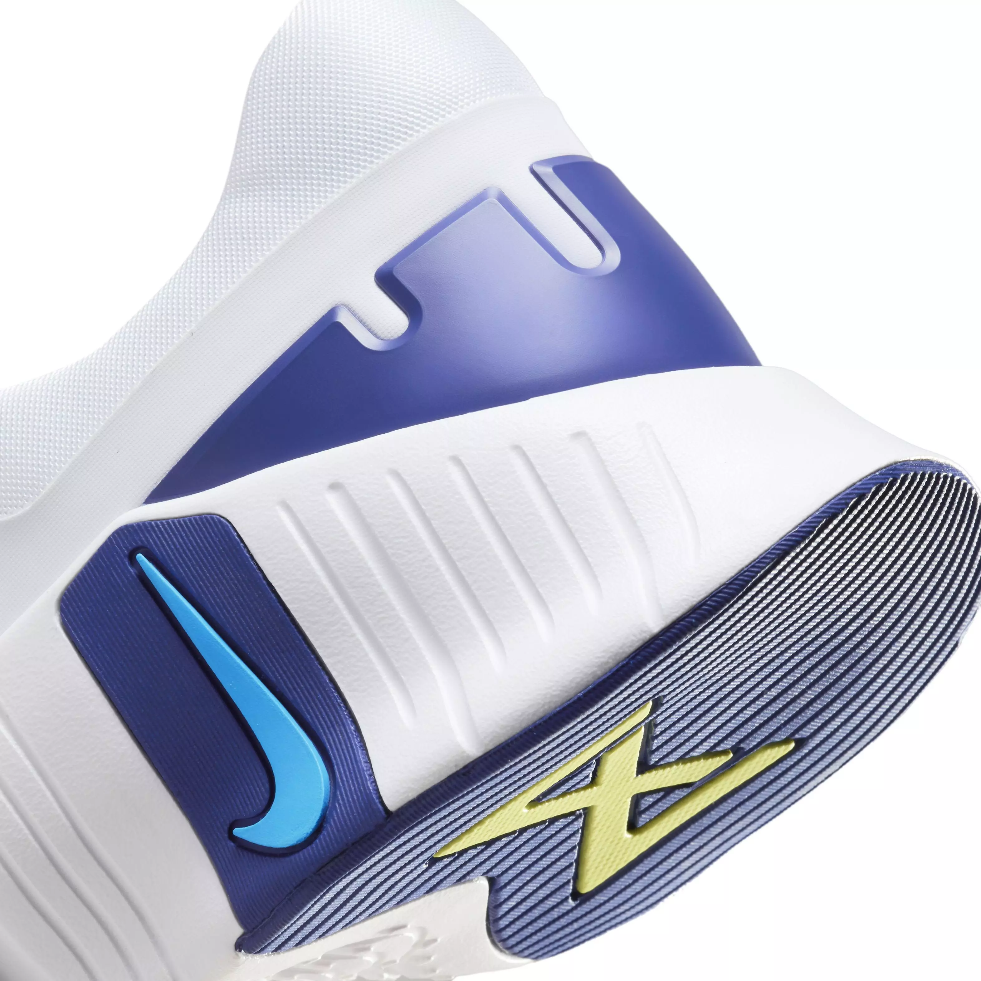 Nike Free Metcon 5 "White/Fierce Pink/Deep Royal Blue/Aquarius Blue" Men's Training Shoe - WHITE/PINK/ROYAL/BLUE