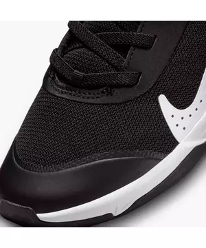 Nike Omni Multi-Court Little Kids' Shoes.