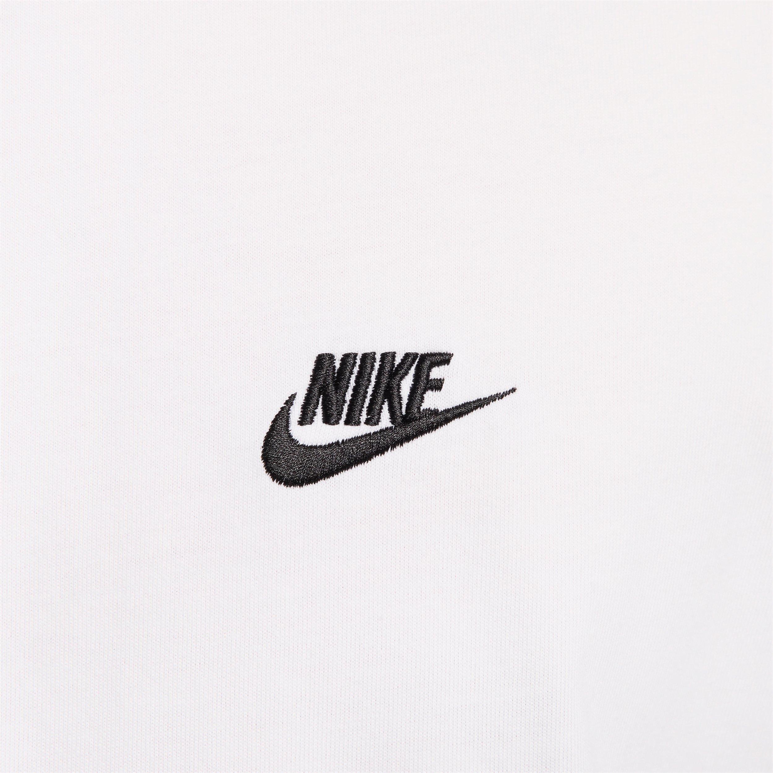 Nike Men's Sportswear Club Max T-Shirt - WHITE Thumbnail View 4