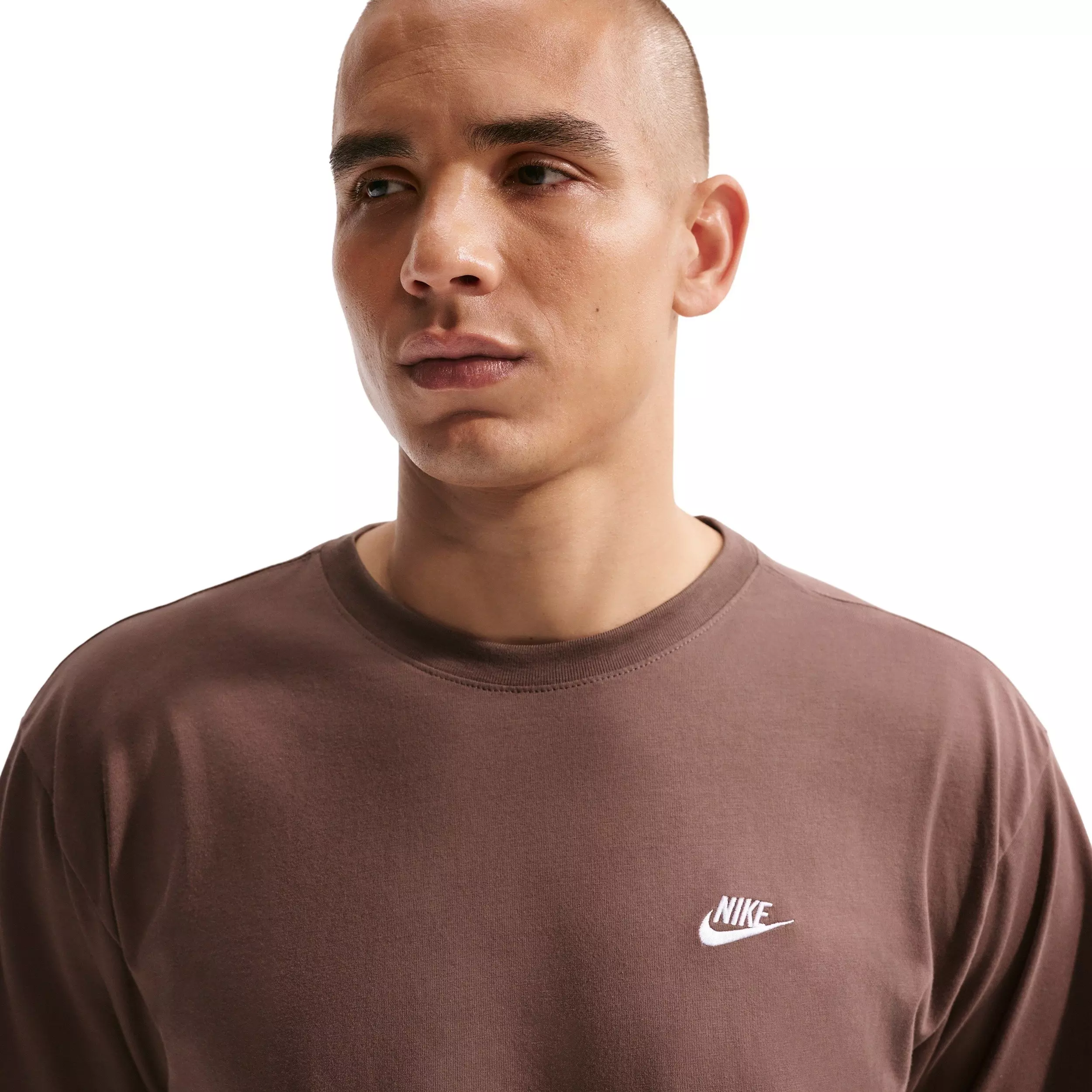 Nike Men's Sportswear Club Max T-Shirt - PURPLE