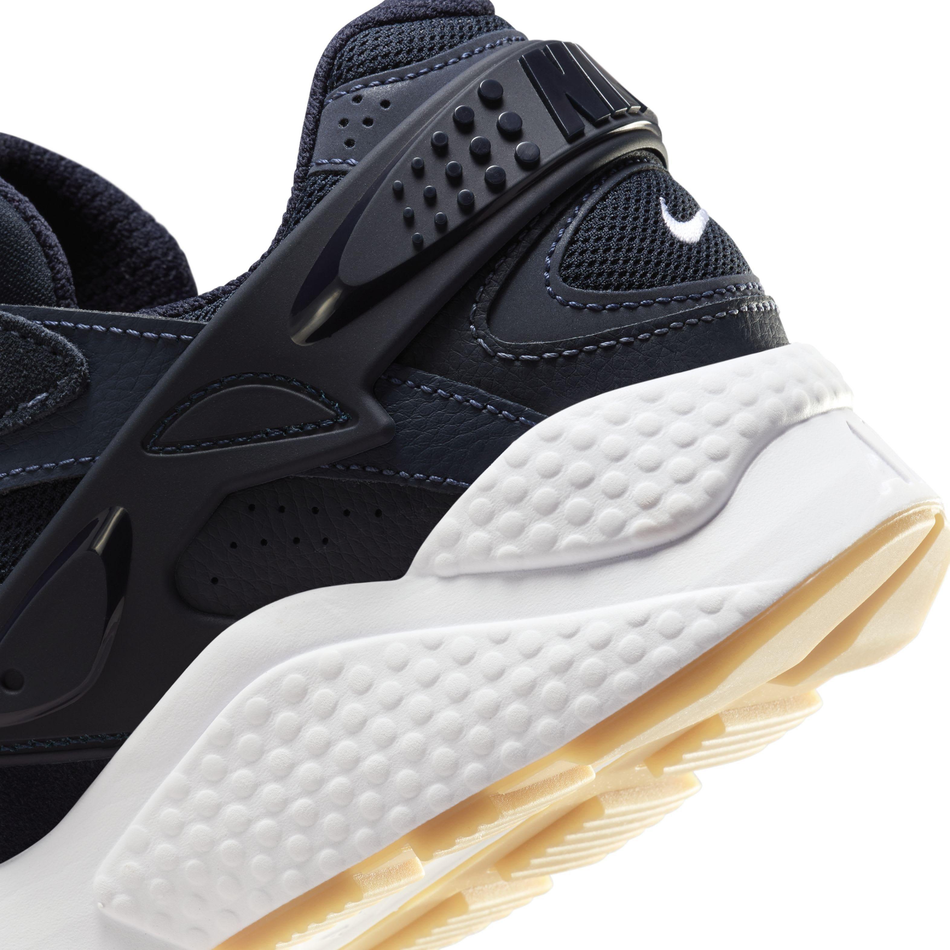 Black huaraches best sale hibbett sports