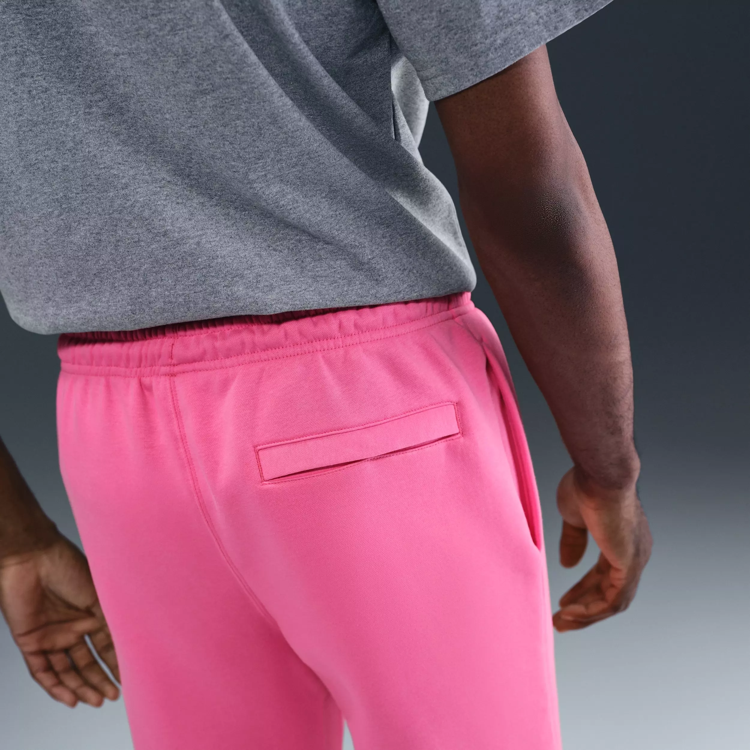 Nike Men's Club Fleece Joggers - PINK