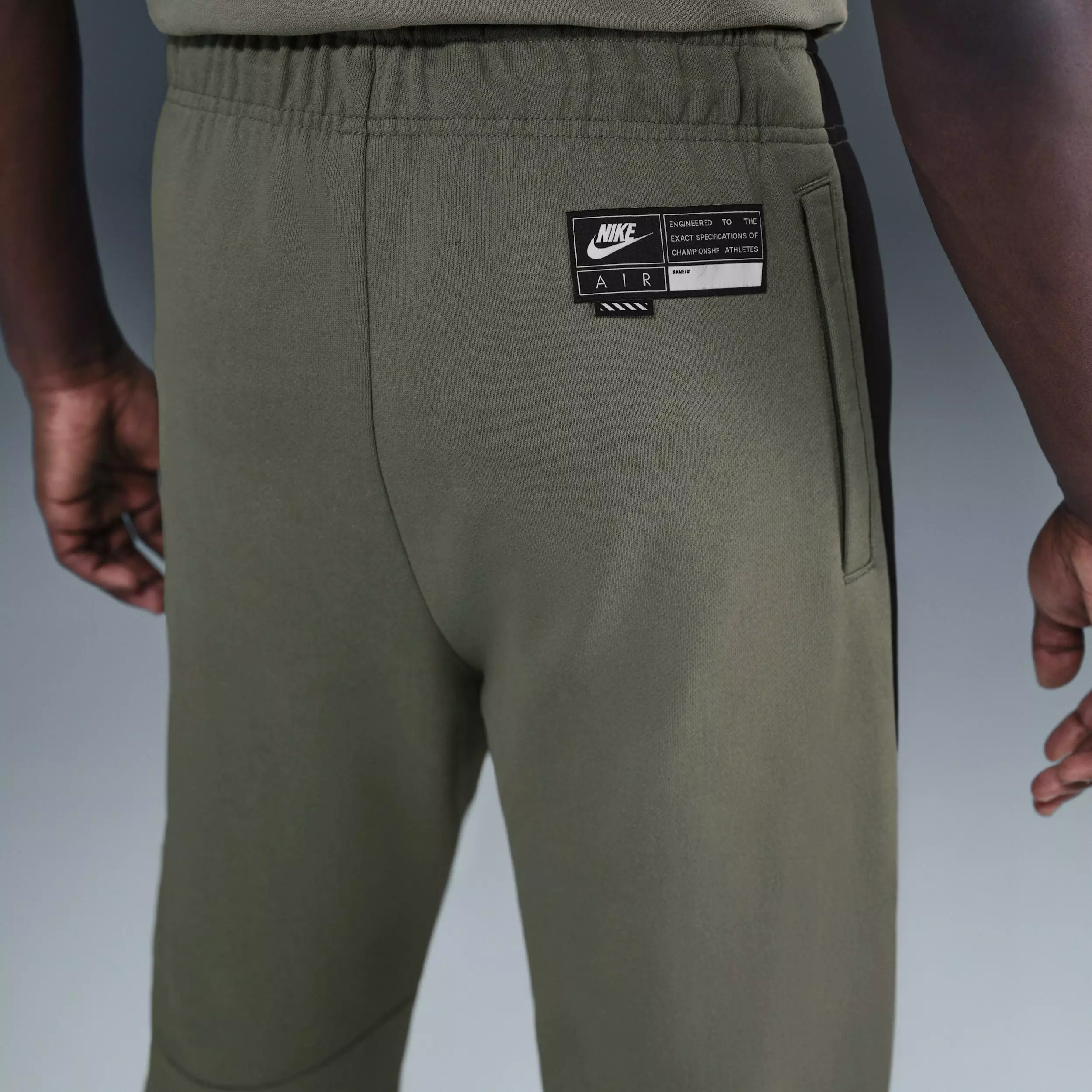 Nike Air Men's Fleece Joggers -Green - GREEN