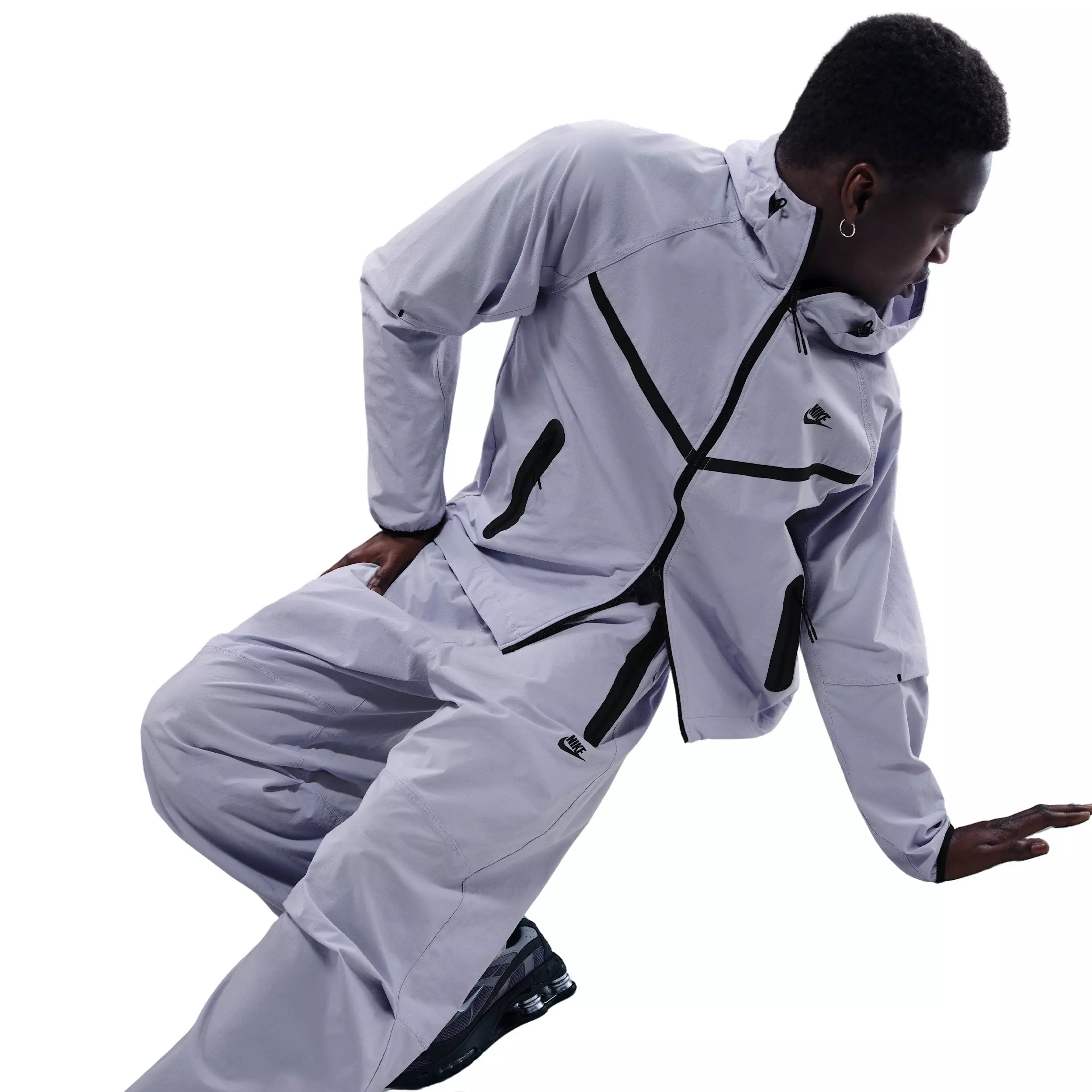 Nike Men's tech Woven Oversized Pants - GREY