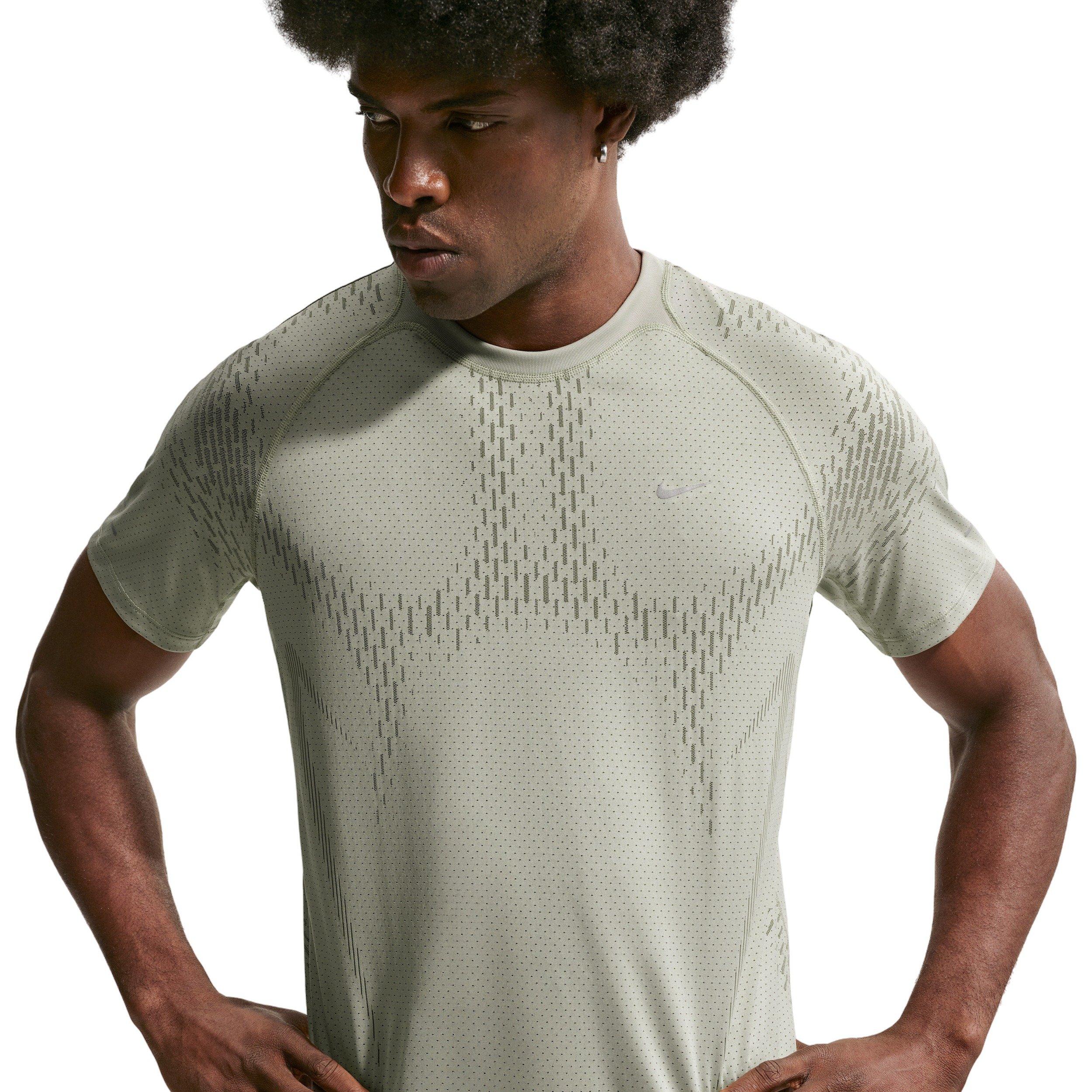 Nike Men's Stride Plus Dri-FIT ADV Short-Sleeve Running Top - GREEN Thumbnail View 1