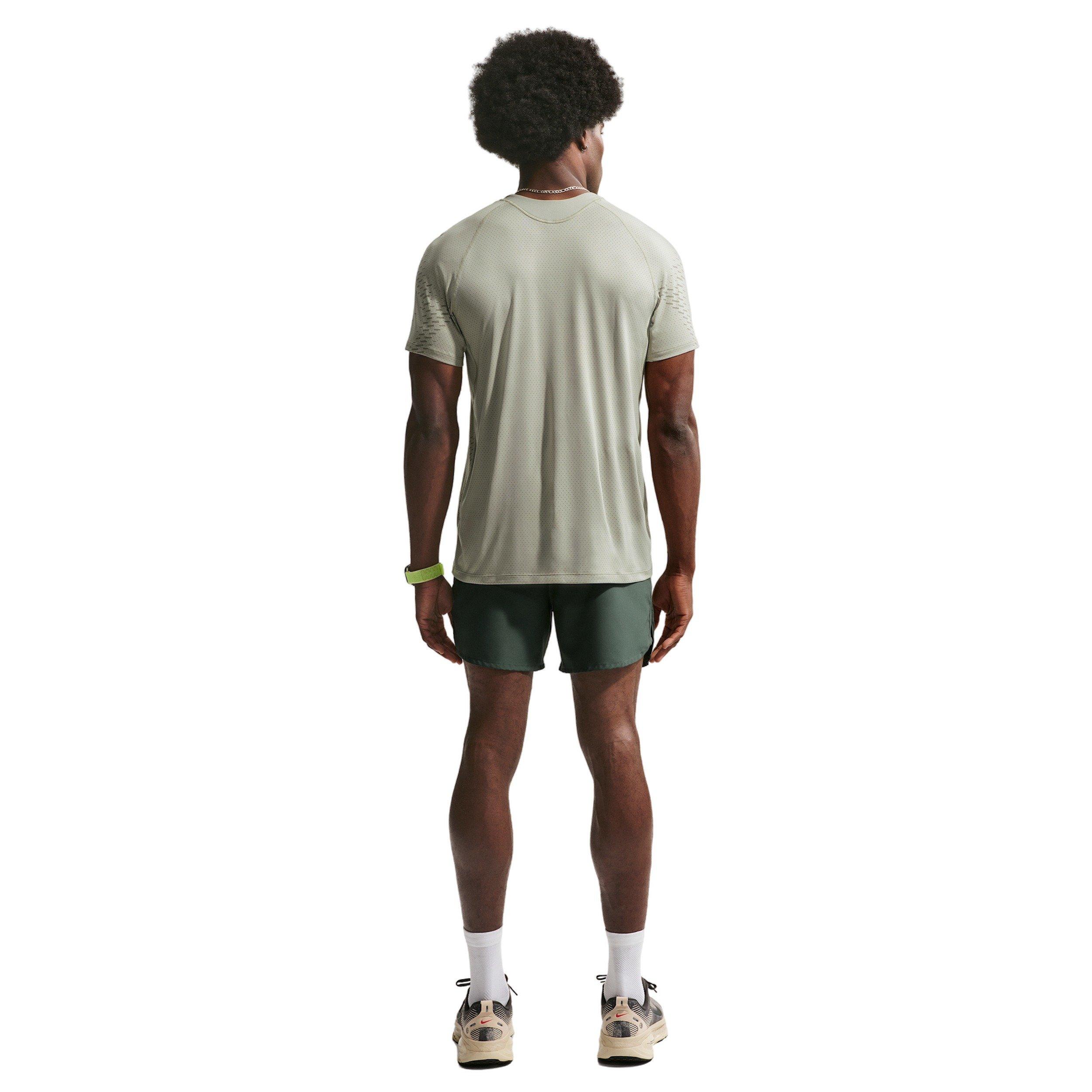 Nike Men's Stride Plus Dri-FIT ADV Short-Sleeve Running Top - GREEN Thumbnail View 5