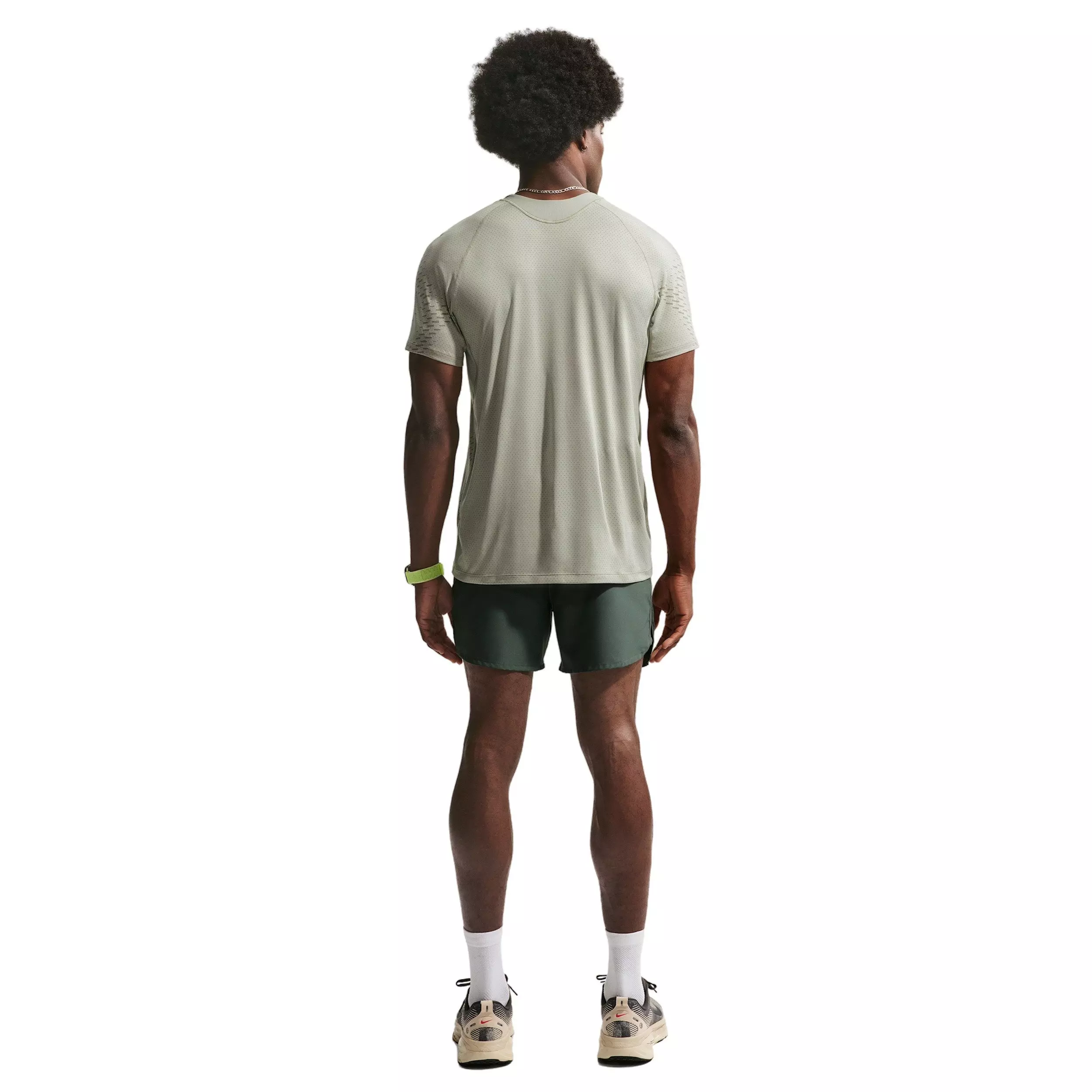 Nike Men's Stride Plus Dri-FIT ADV Short-Sleeve Running Top - GREEN