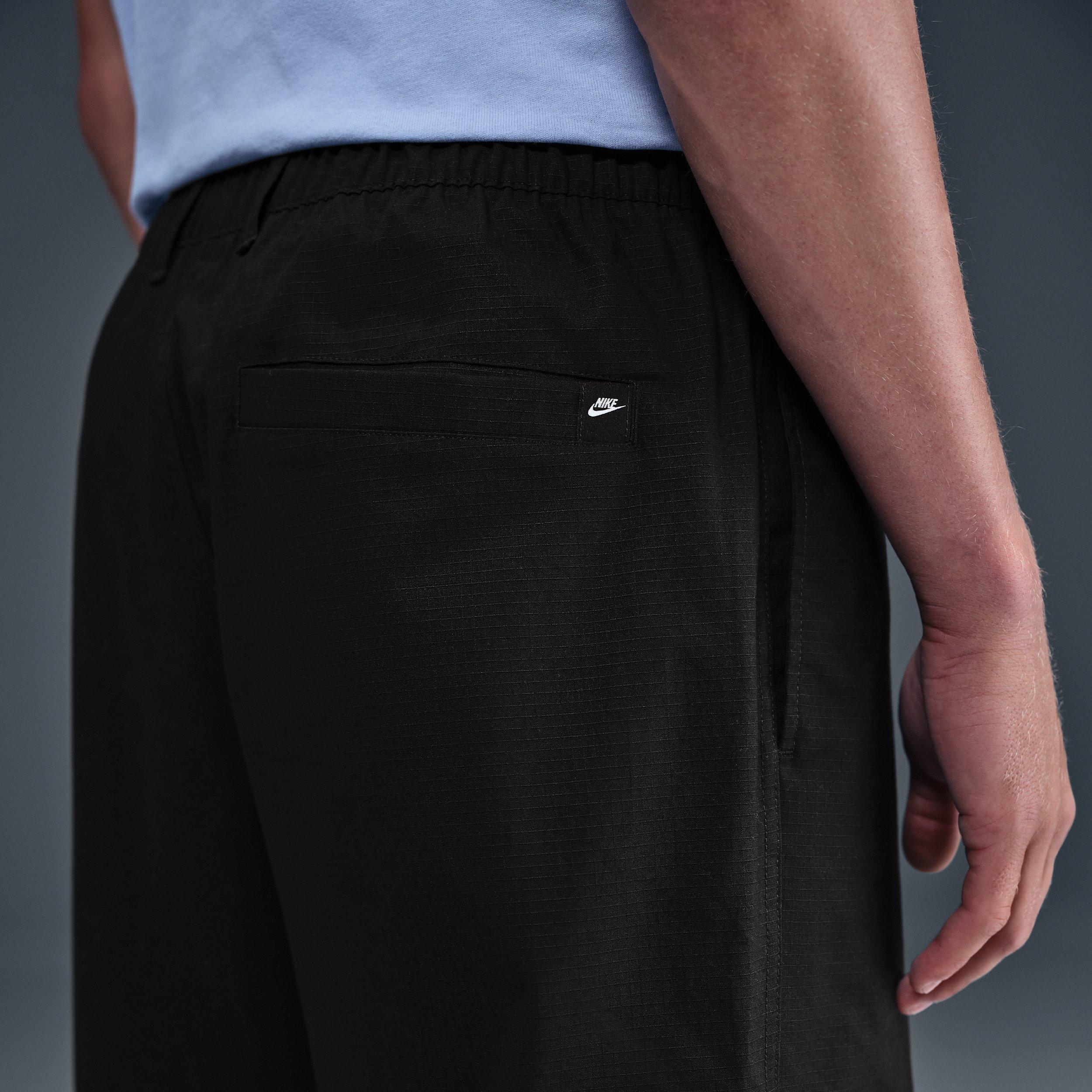 Nike Men's Sportswear Club Woven Cargo Pants - BLACK Thumbnail View 4