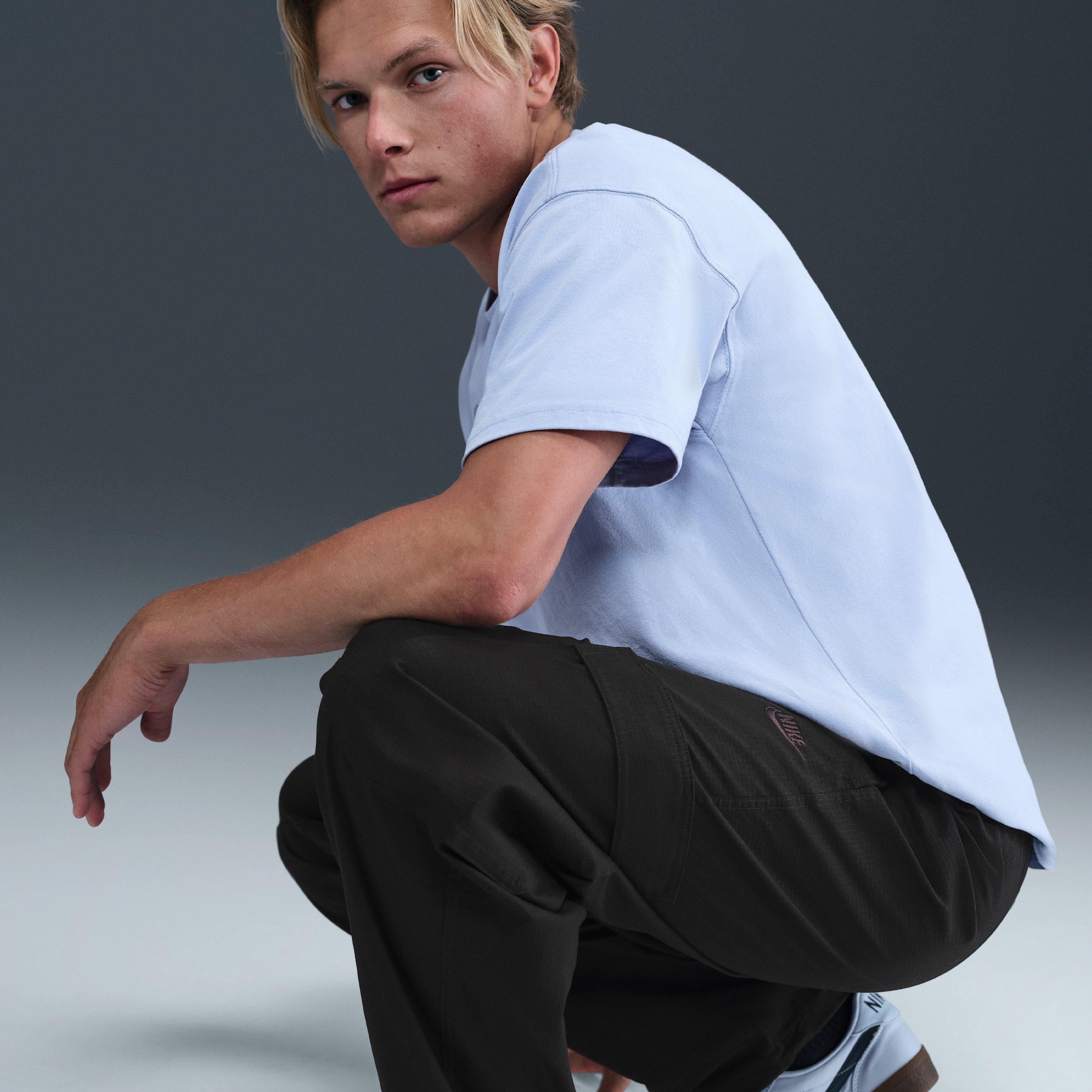 Nike Men's Sportswear Club Woven Cargo Pants - BLACK Thumbnail View 5