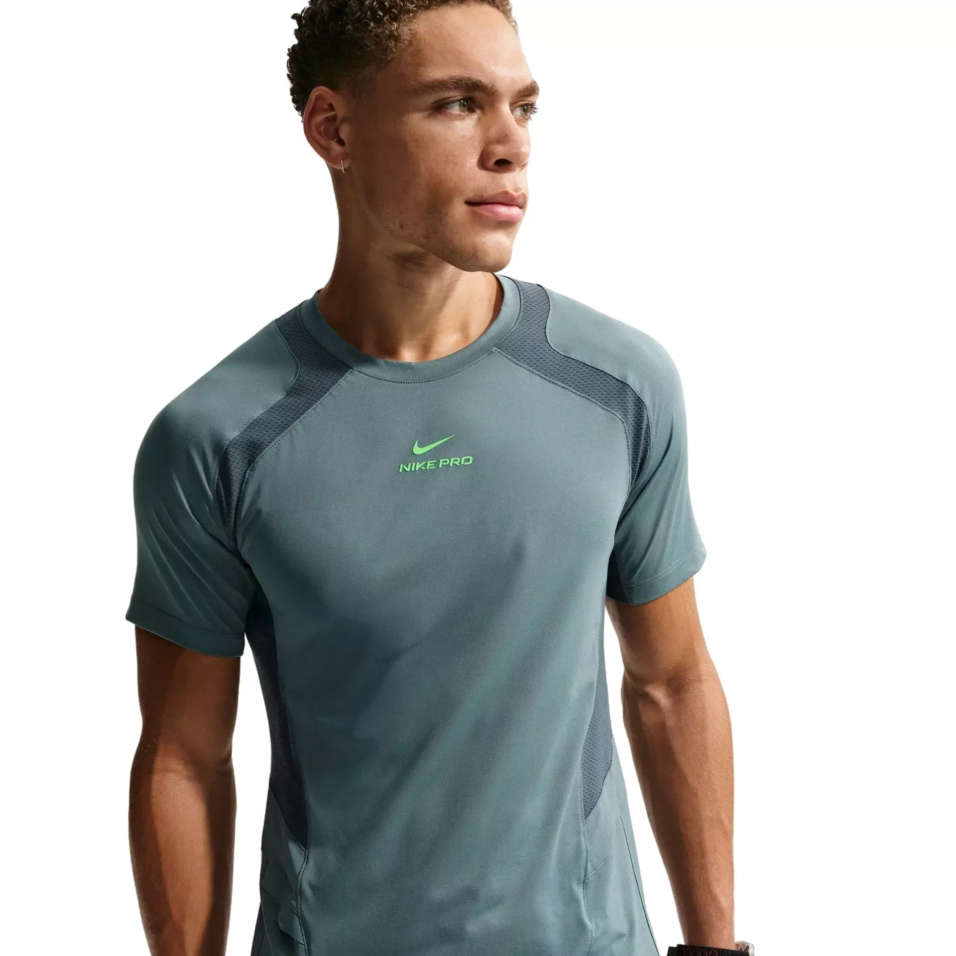 Nike Men's Pro Training Dri-FIT ADV Short-Sleeve Top - GREY