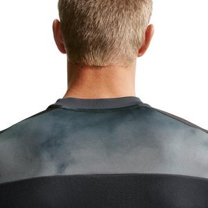 Nike Men's Academy+ Dri-FIT Short-Sleeve Football Shirt