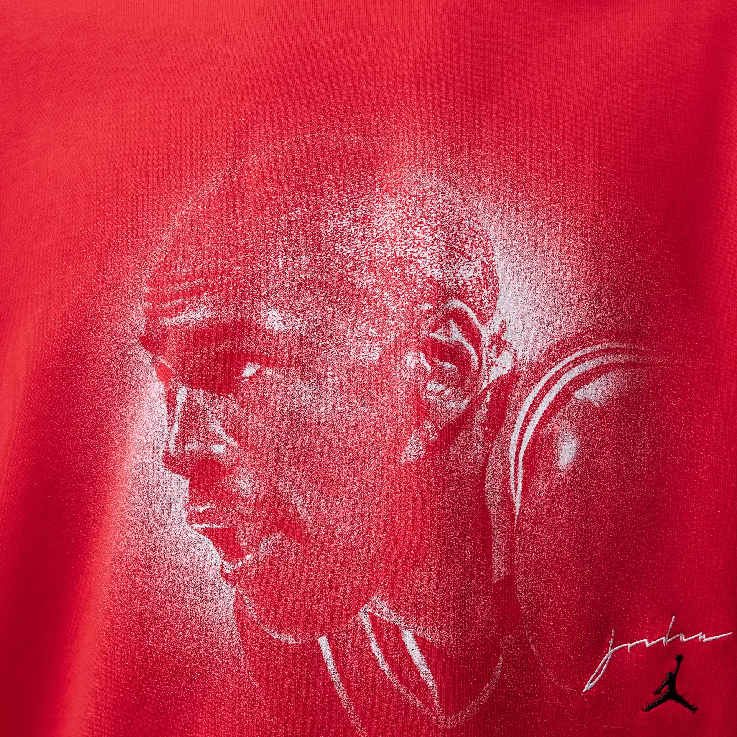 Jordan Men's Flight Essentials Big Face Graphic T-Shirt - RED