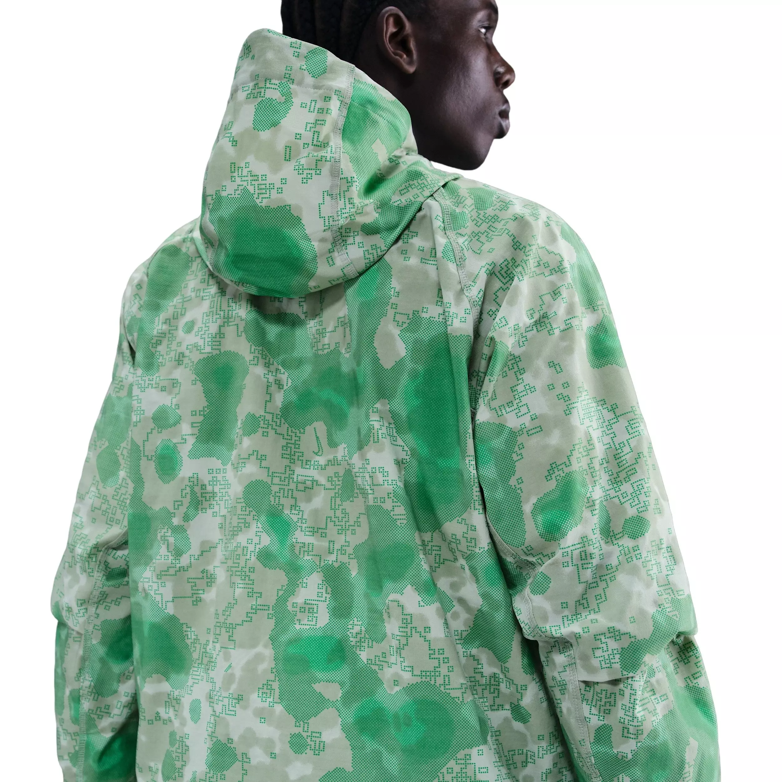 Nike Men's Tech Dri-FIT Woven Camo Windrunner Oversized Graphic AOP Jacket -Grey - GREY