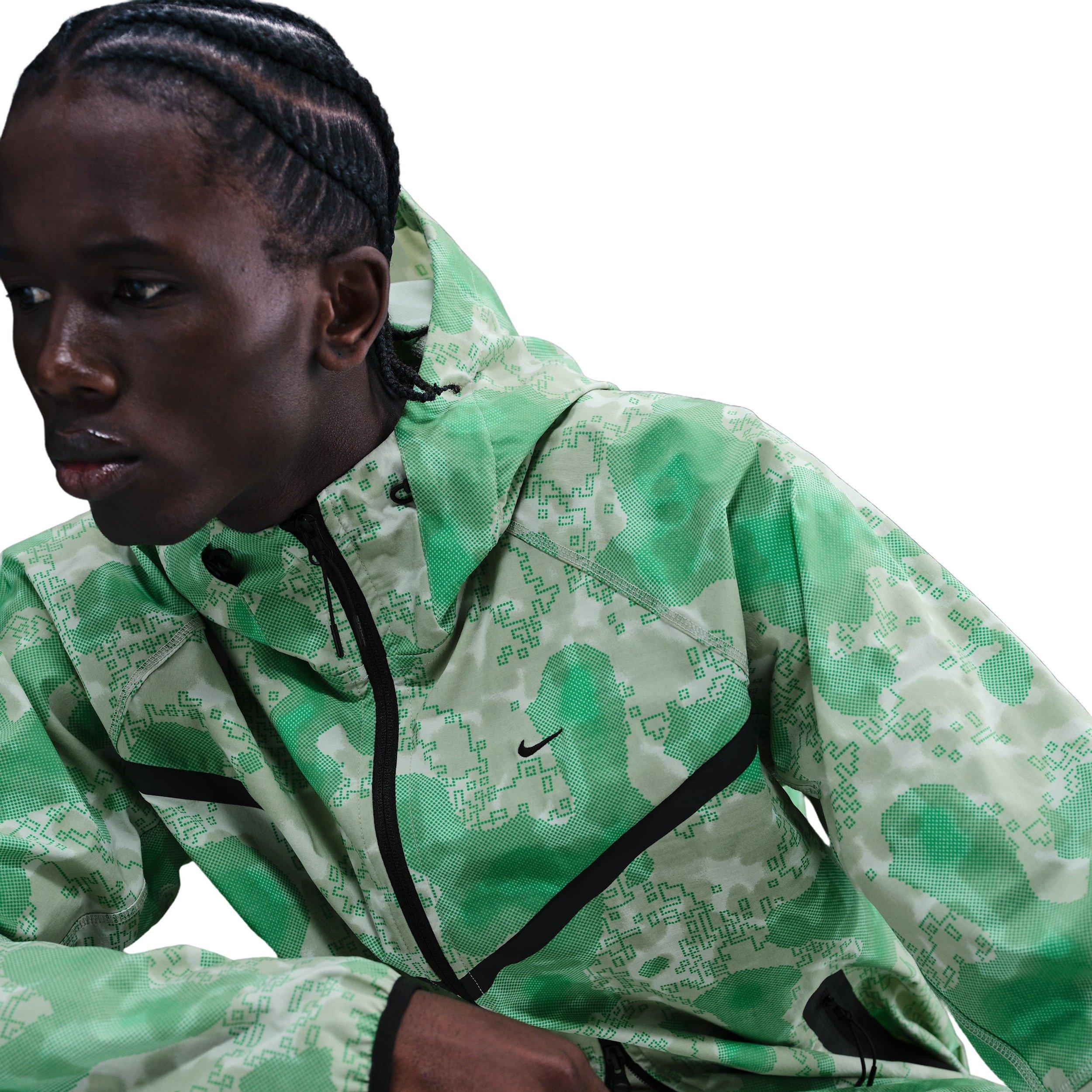 Nike Men's Tech Dri-FIT Woven Camo Windrunner Oversized Graphic AOP Jacket -Grey - GREY Thumbnail View 3