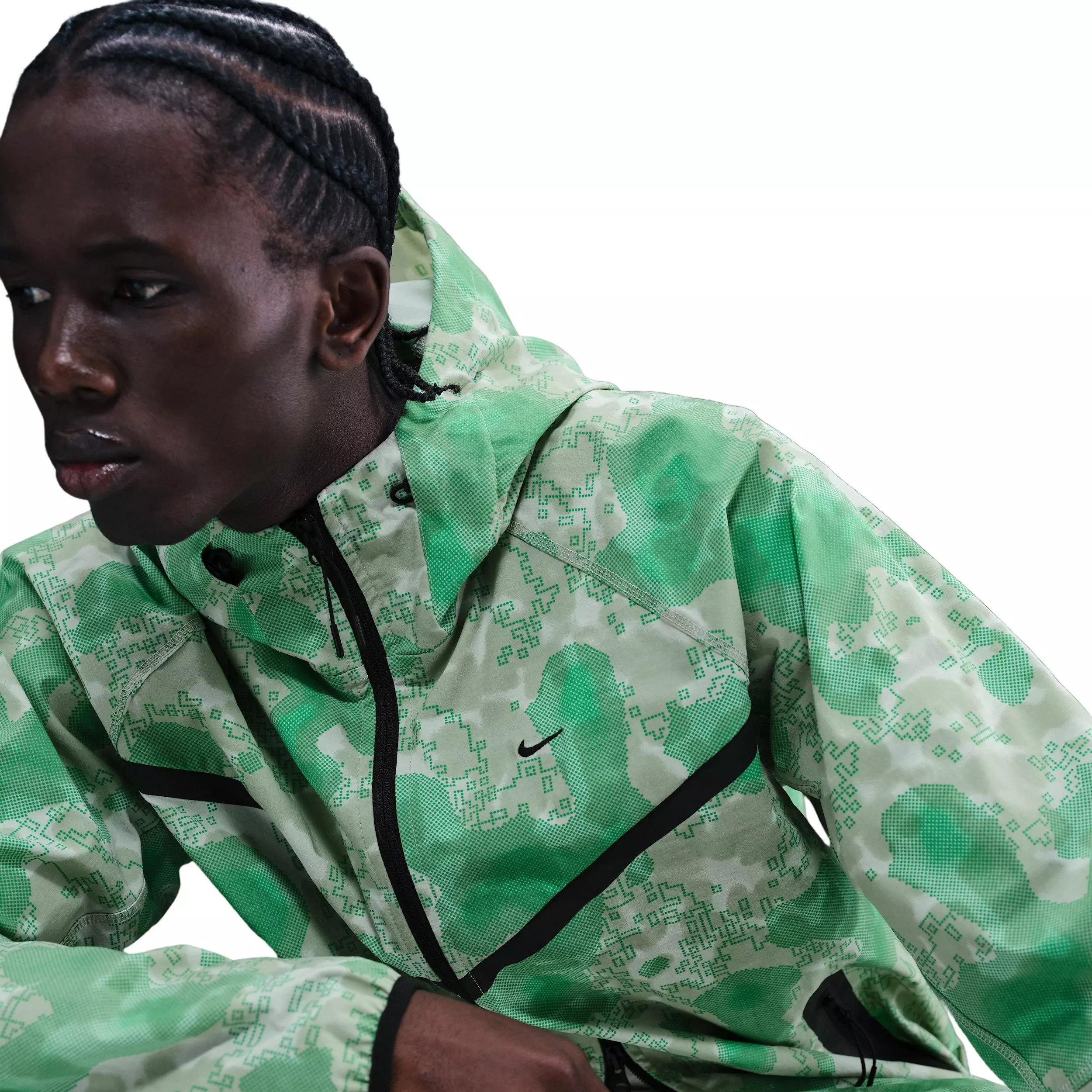 Nike Men's Tech Dri-FIT Woven Camo Windrunner Oversized Graphic All Over Print Jacket - Grey - GREY