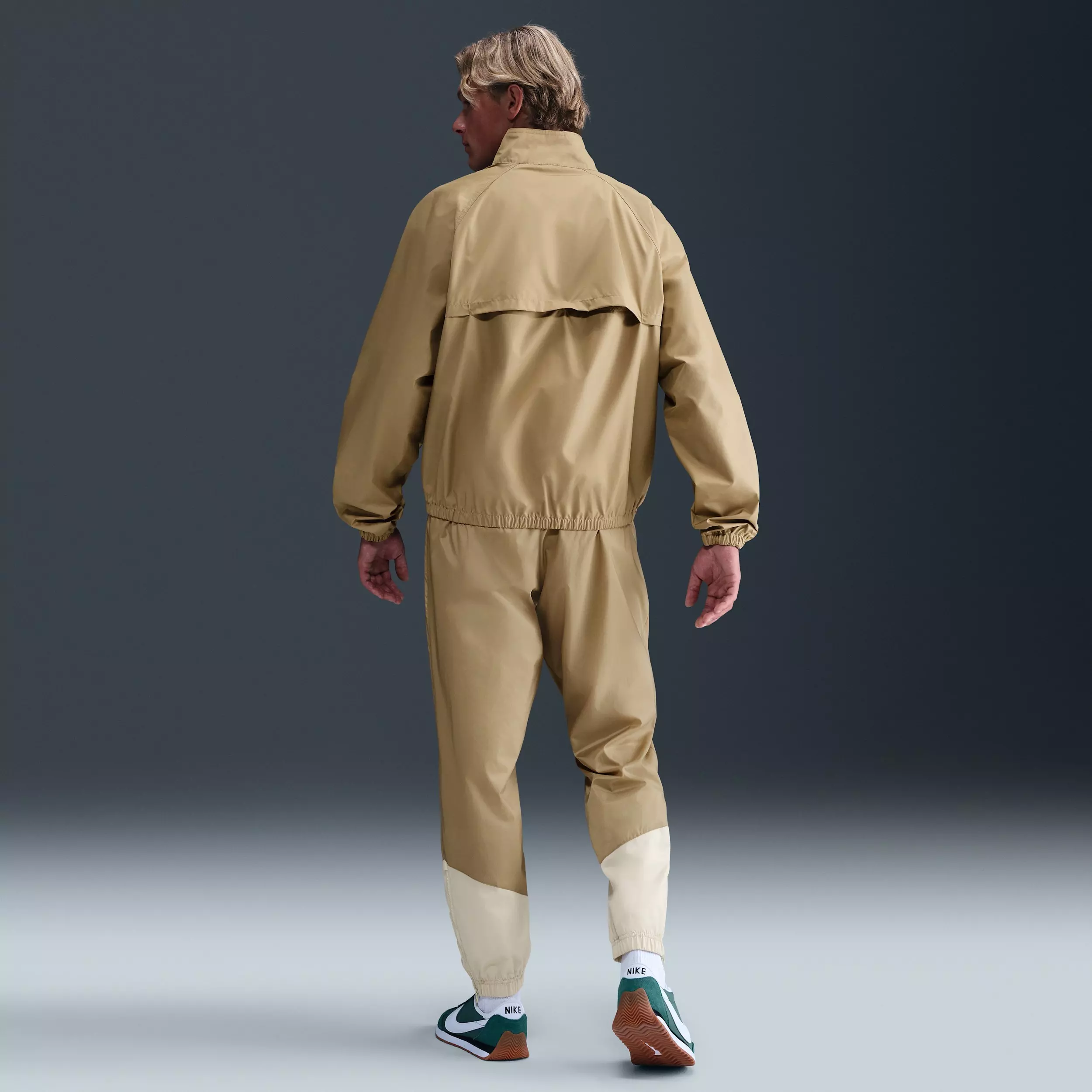 Nike Men's Sportswear Club Roscoe Full-Zip Jacket - BROWN