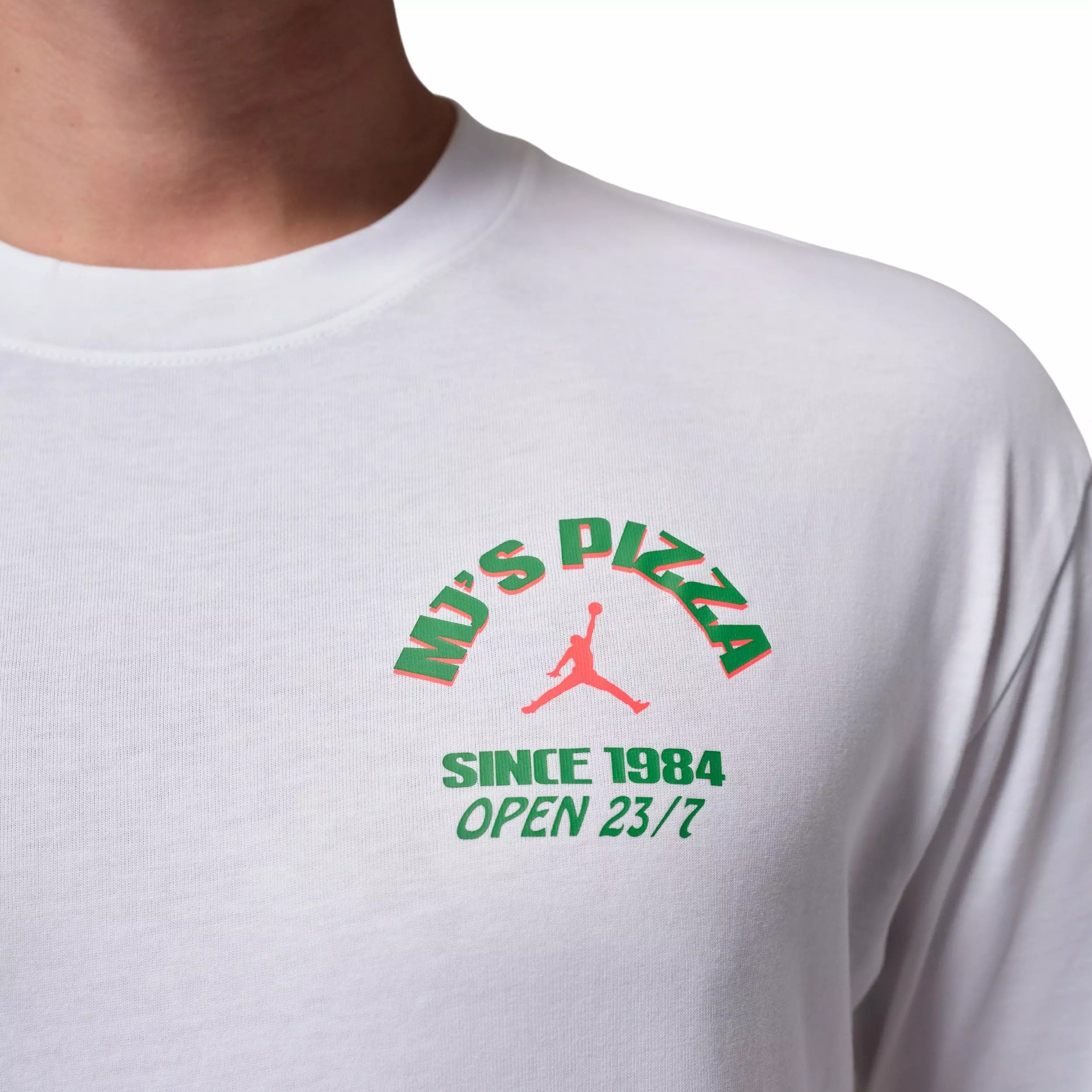 Jordan Men's NC Pizza Graphic T-Shirt - WHITE