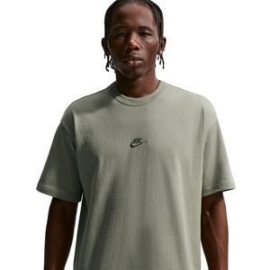 Nike Men's Sportswear Premium Essentials T-Shirt