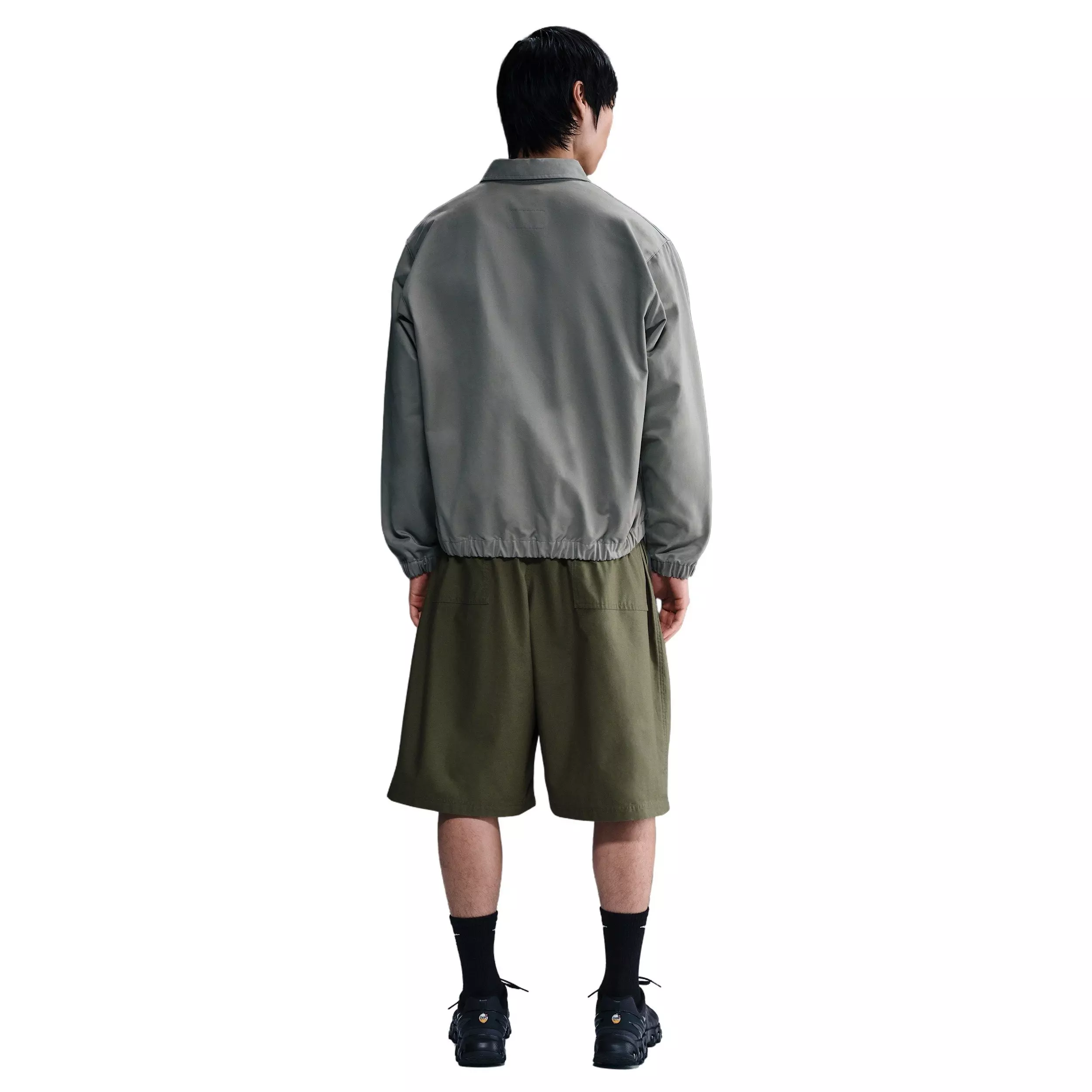 Nike Men's Club Seoul OS Shorts - GREEN