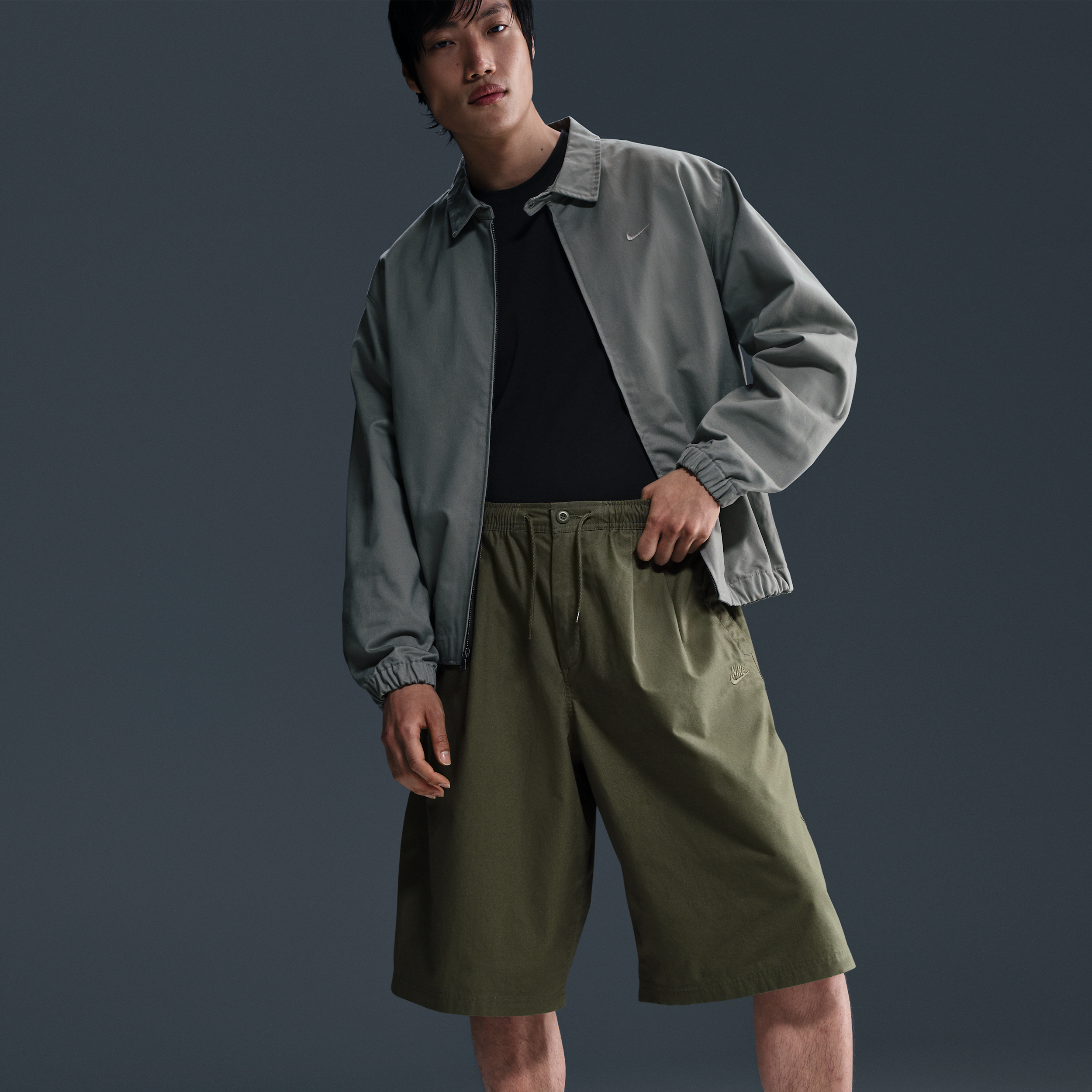 Nike Men's Club Seoul OS Shorts - GREEN Thumbnail View 5