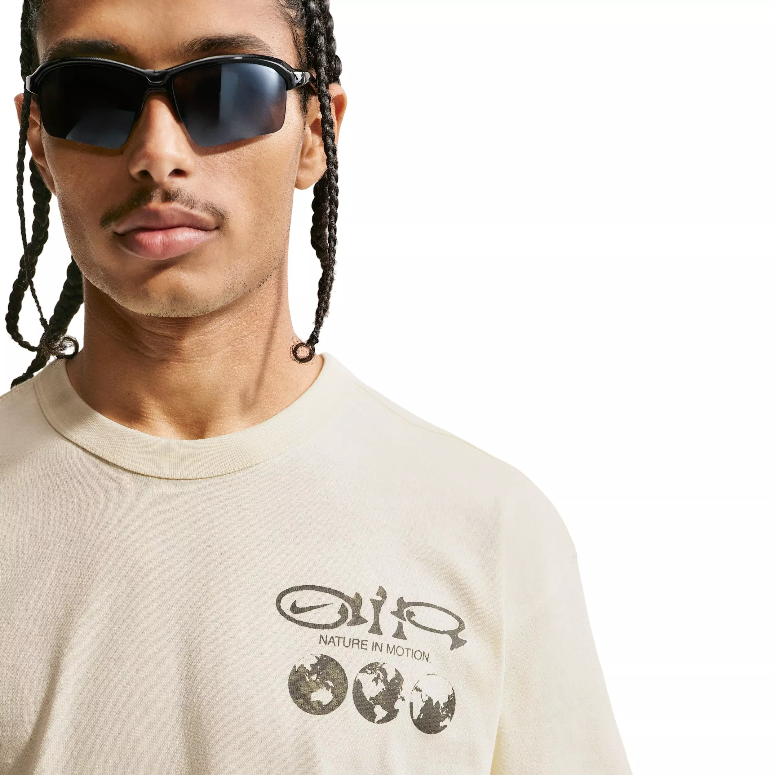 Nike Men's Sportswear Premium Essentials Earth Day T-Shirt - COCONUT MILK