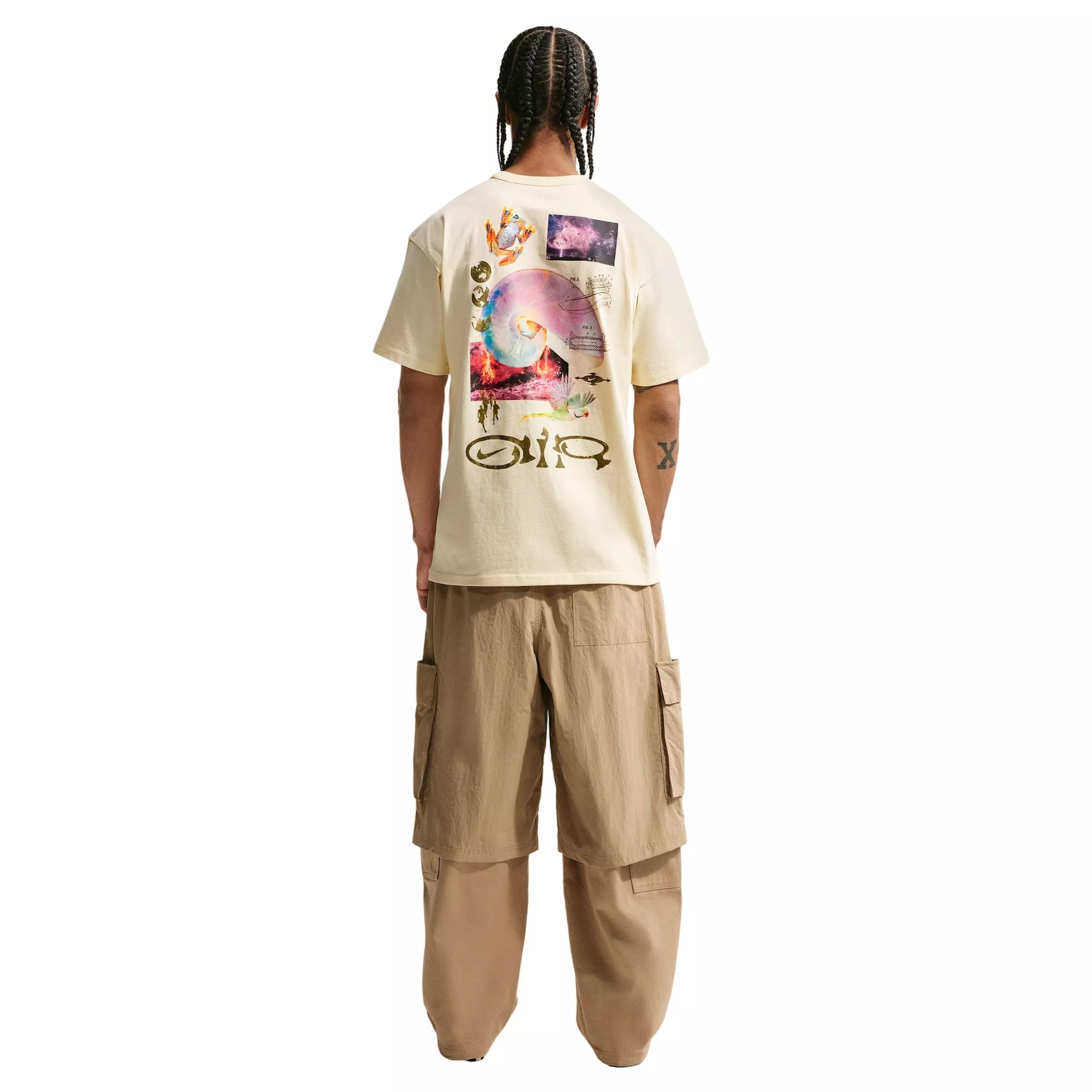 Nike Men's Sportswear Premium Essentials Earth Day T-Shirt - COCONUT MILK