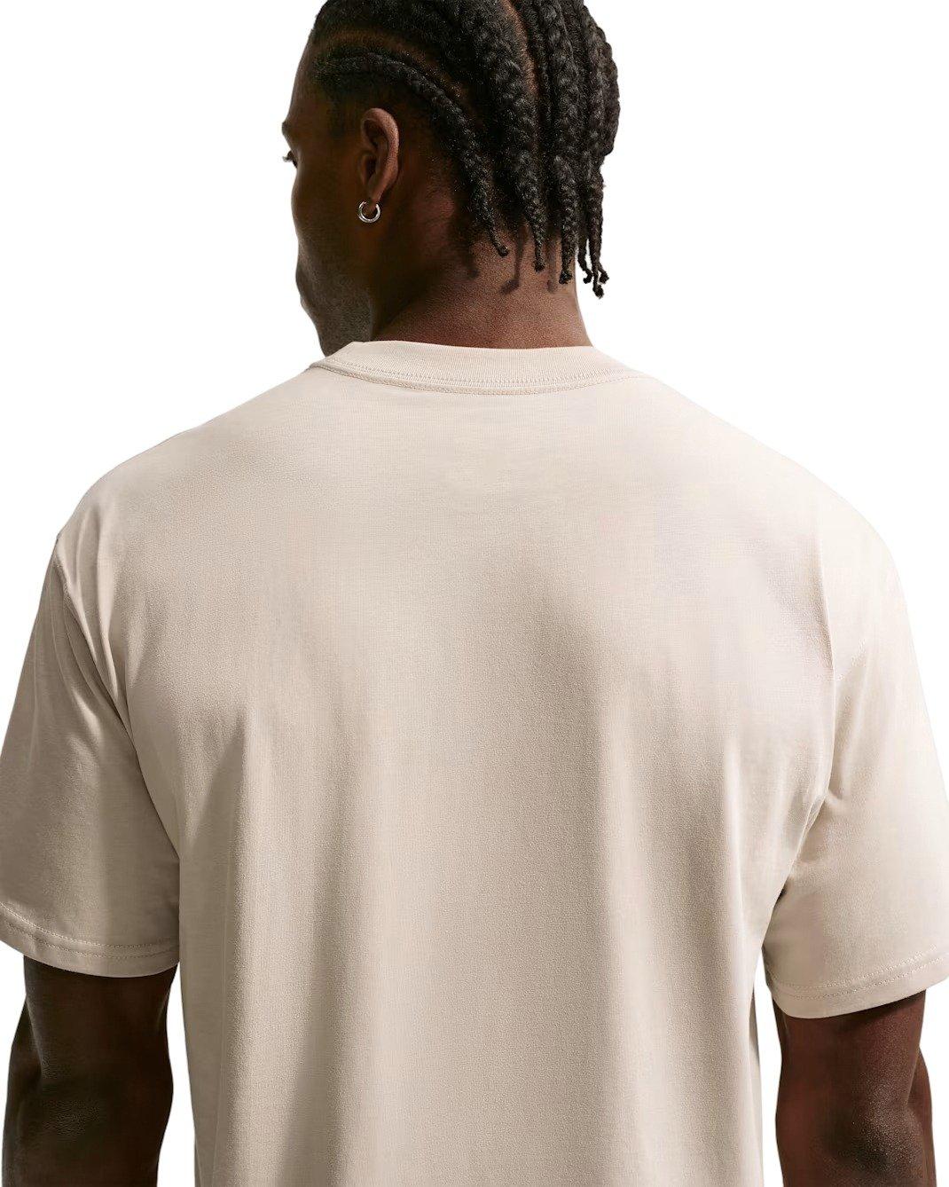 Nike Men's LSE OC Basketball T-Shirt - CREAM Thumbnail View 2