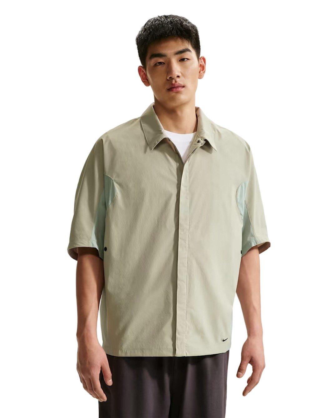 Nike Men's Tech Helios Dri-FIT Short-Sleeve Top - GREEN Thumbnail View 1