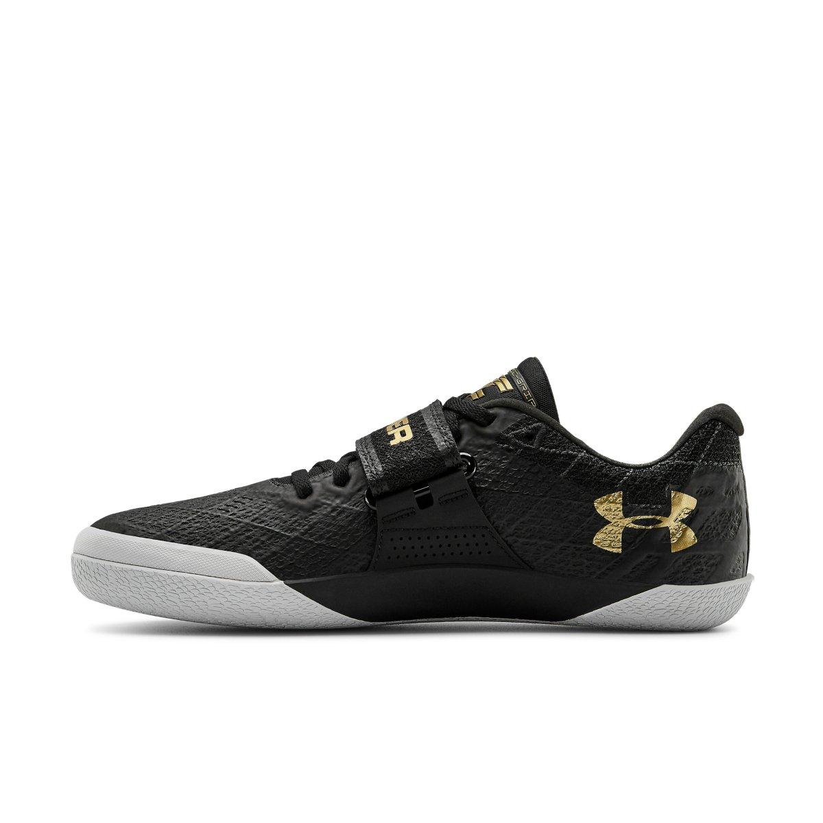 Under armour shot store put shoes