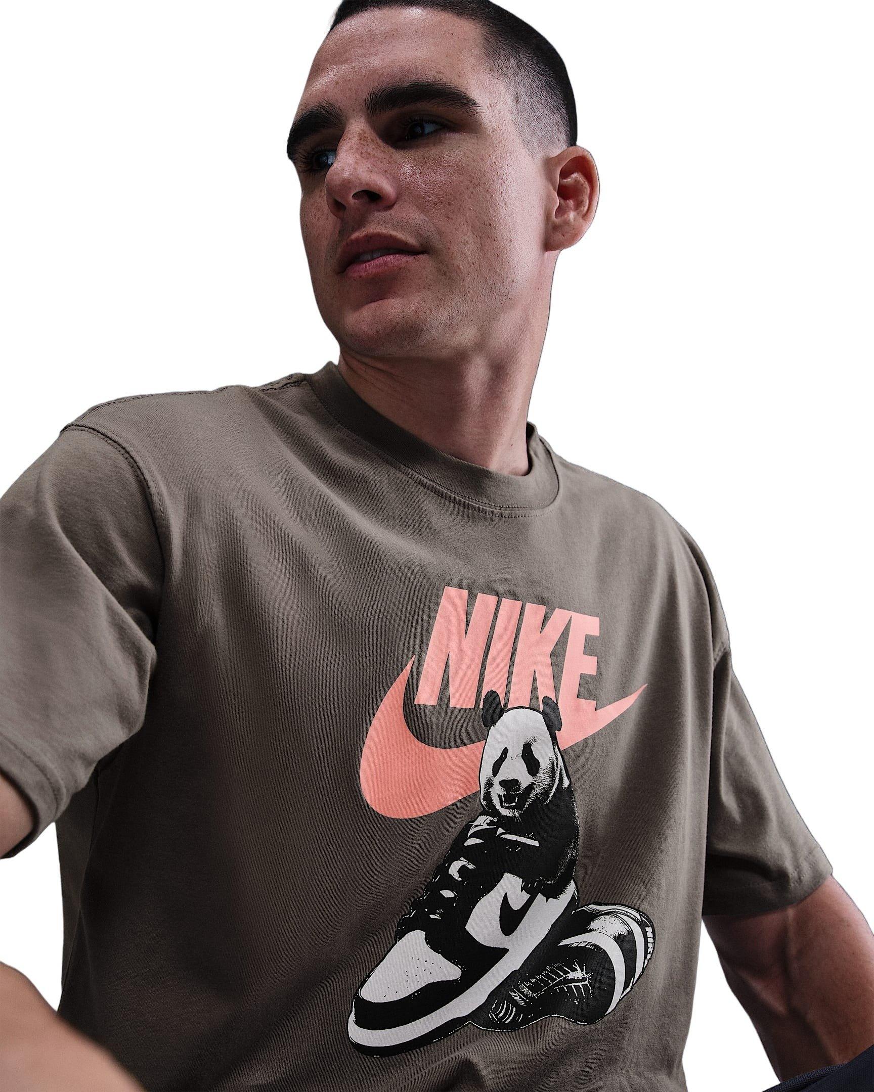 Nike Men's Sportswear Dunk T-Shirt - STONE Thumbnail View 3