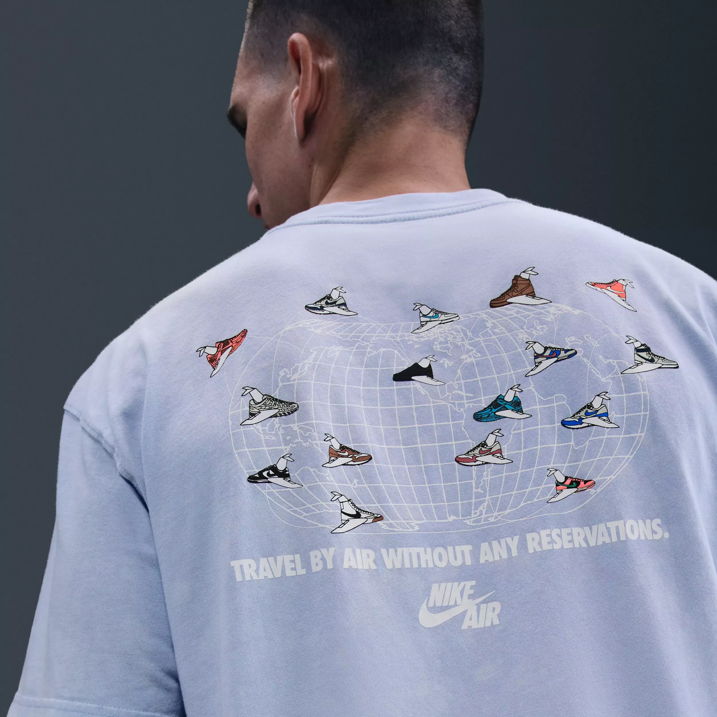 Nike Men's Sportswear OC Graphic T-Shirt - GREY