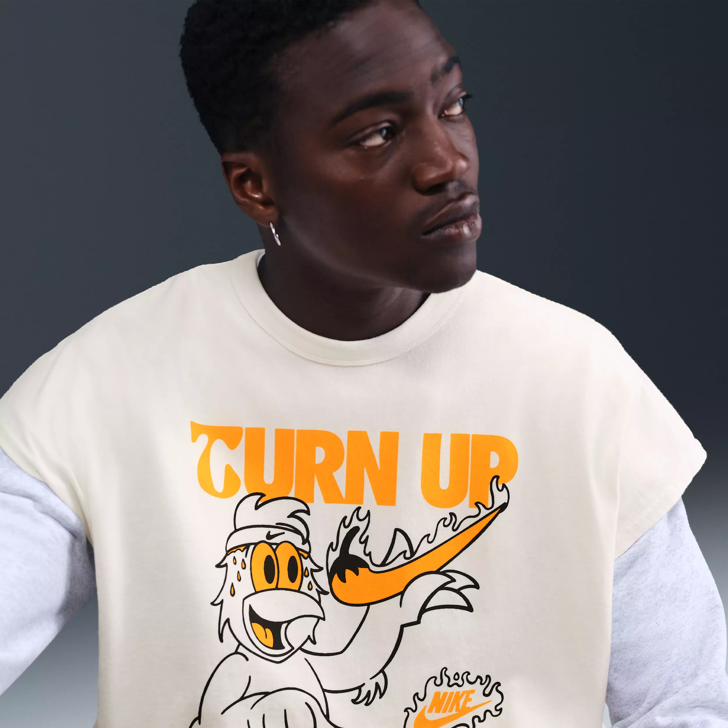 Nike Men's Sportswear Sole Food Sleeveless T-Shirt -White - WHITE