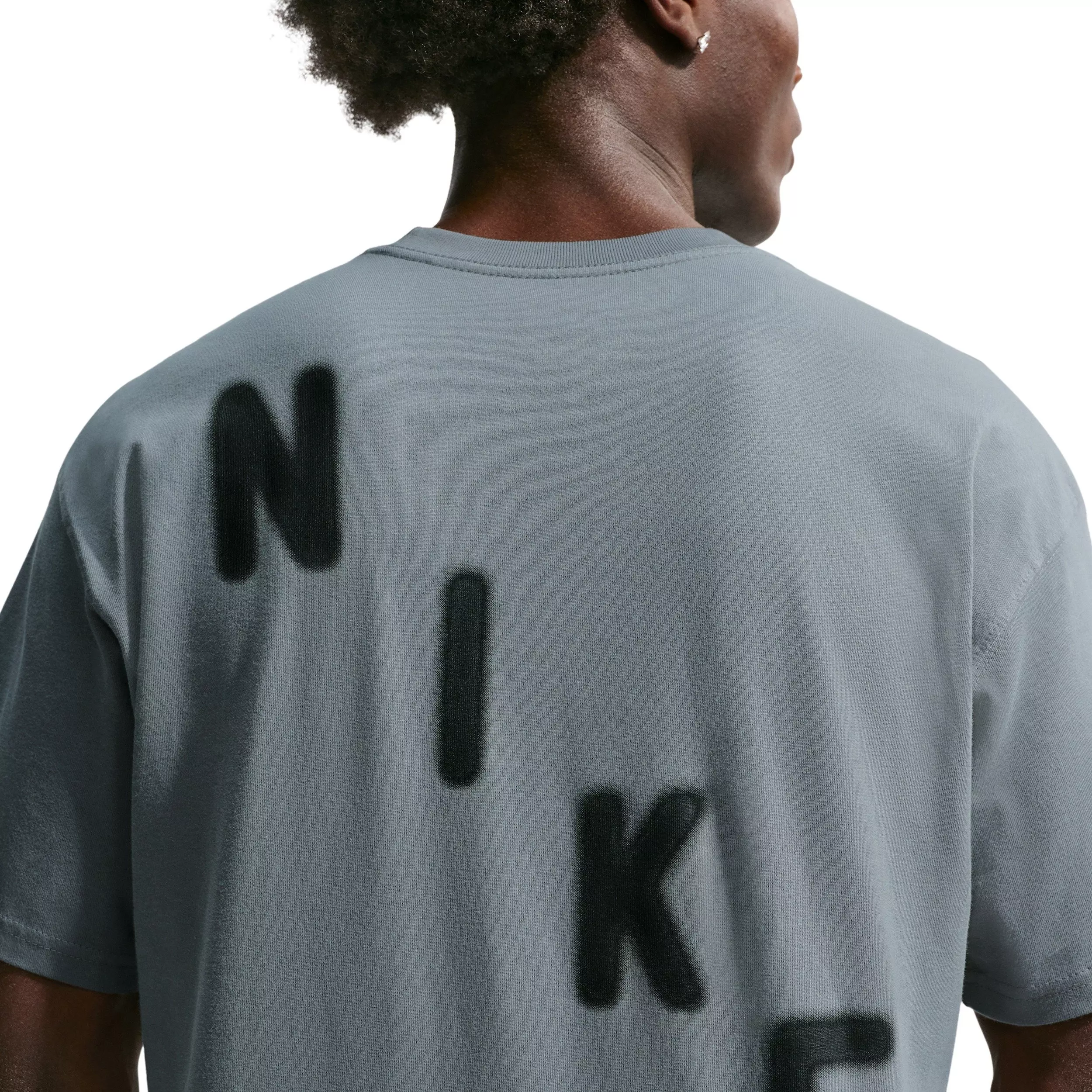 Nike Men's N.A.C. Grit T-Shirt - GREY