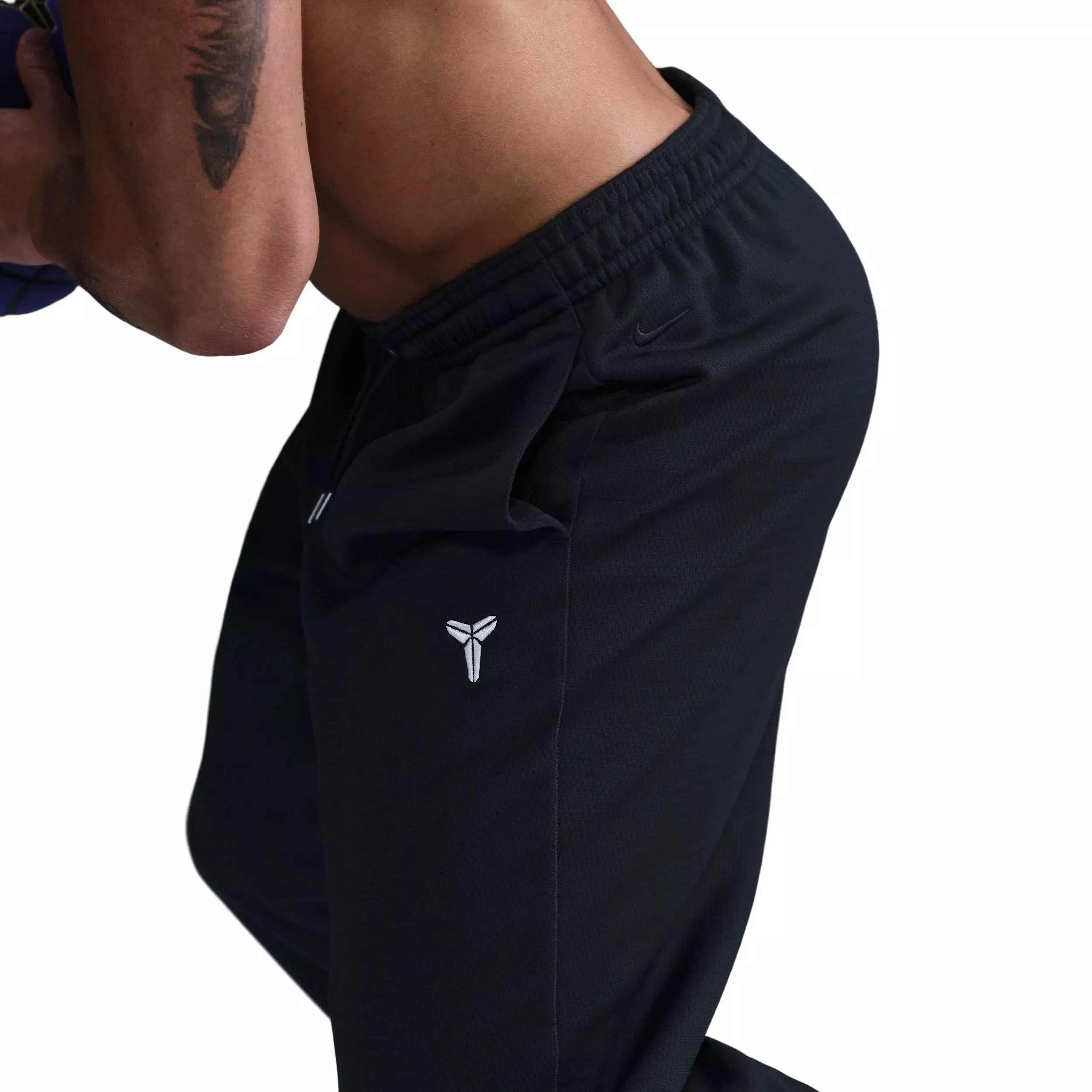 Kobe Men's Therma-FIT basketball Pants -Black - BLACK