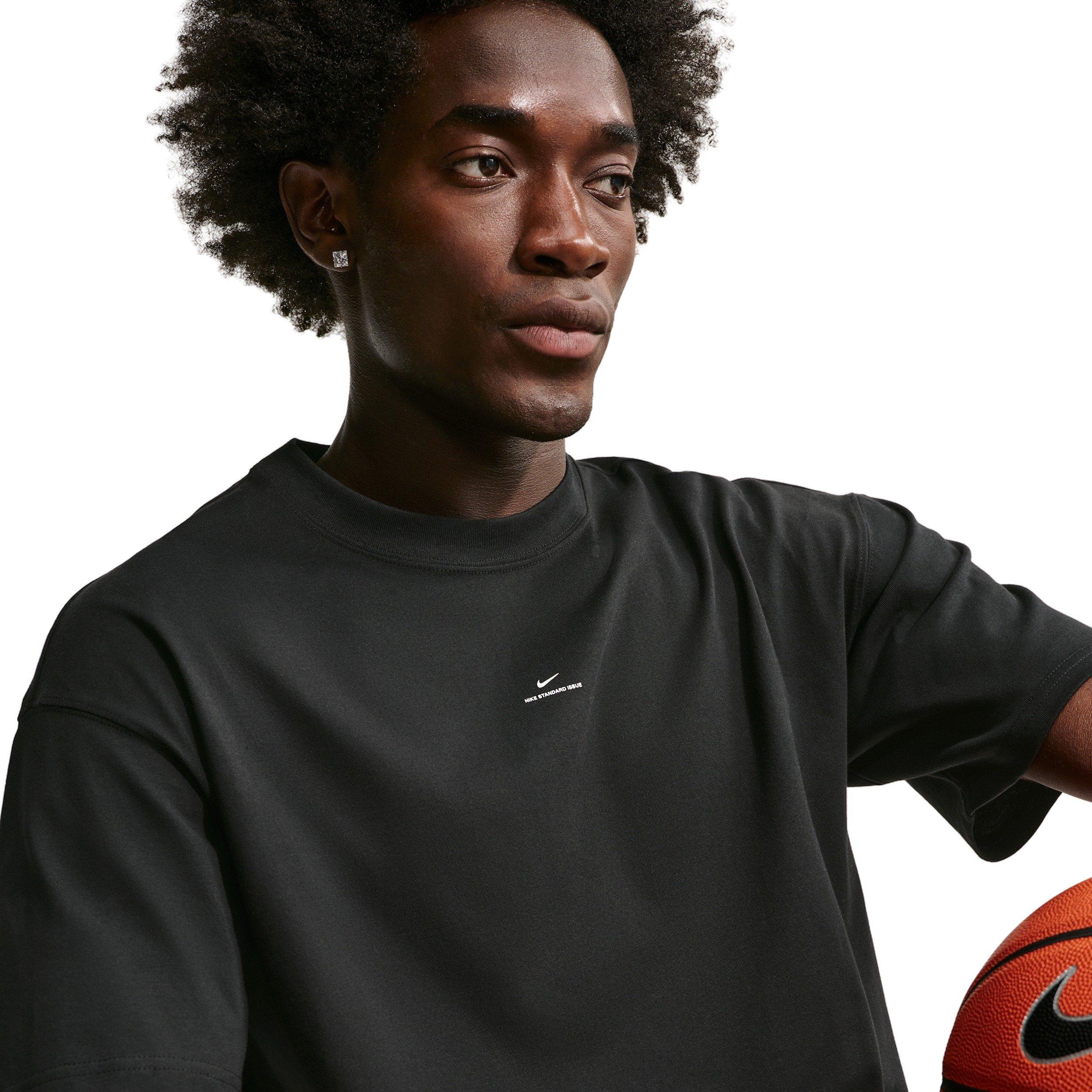 Nike Men's Standard Issue Dri-FIT Short-Sleeve Basketball T-Shirt - Black - BLACK Thumbnail View 3