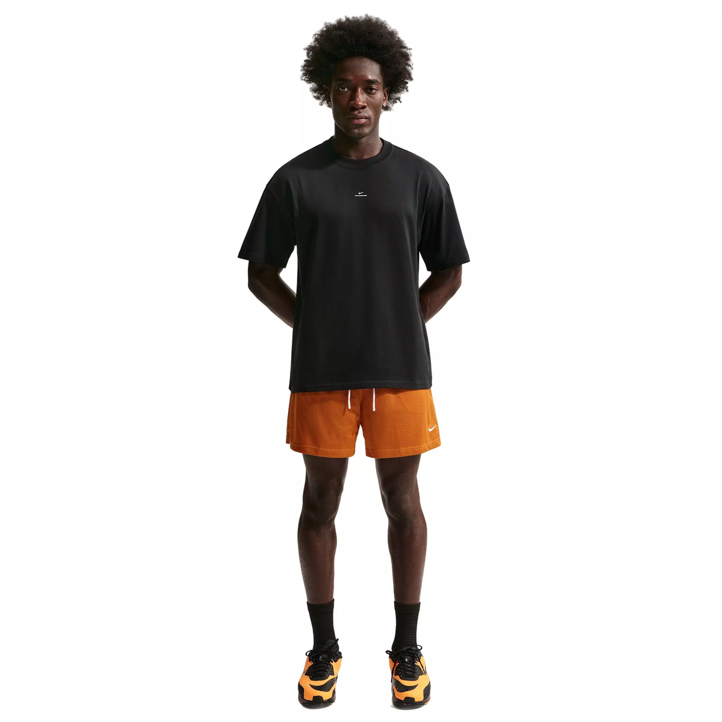 Nike Men's Standard Issue Dri-FIT Short-Sleeve Basketball T-Shirt - Black - BLACK