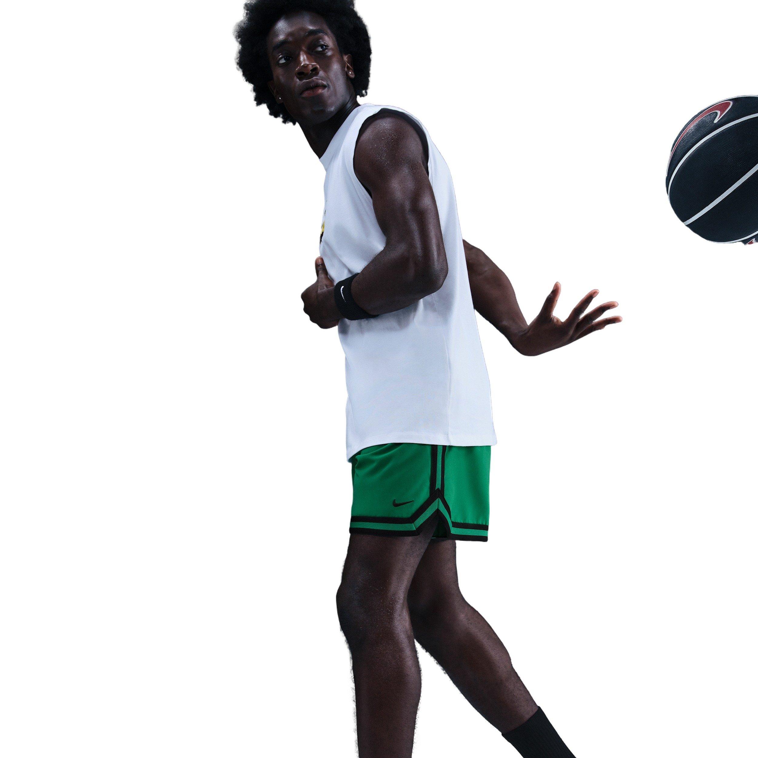 Nike Men's DNA Dri-FIT 6" UV Woven Basketball Shorts -Green - GREEN Thumbnail View 5