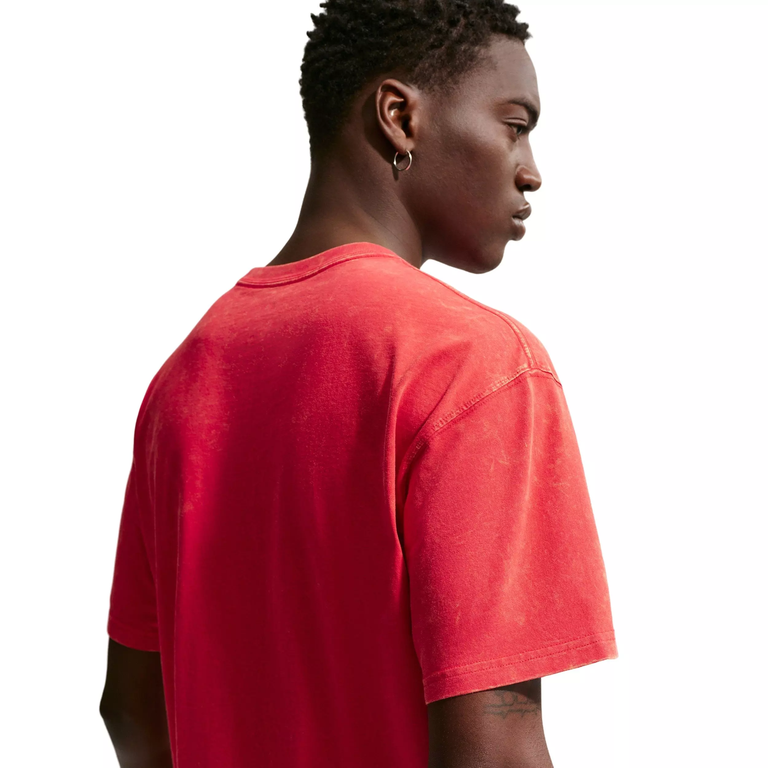 Nike Men's Sportswear Max 90 Short-Sleeve Washed T-Shirt - RED