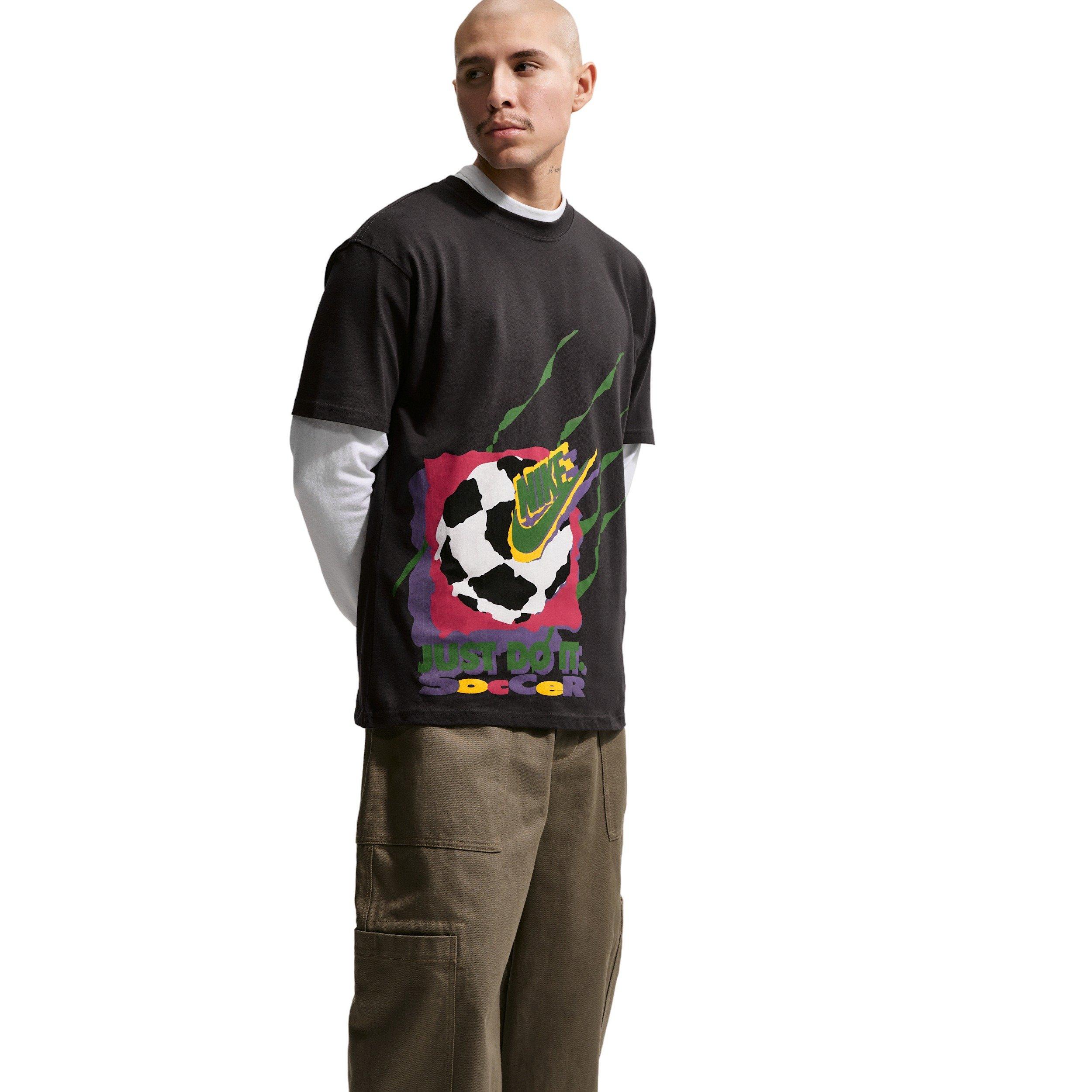 Nike Men's Sportswear Short-Sleeve Max90 DNAR 7 T-Shirt - BLACK Thumbnail View 3