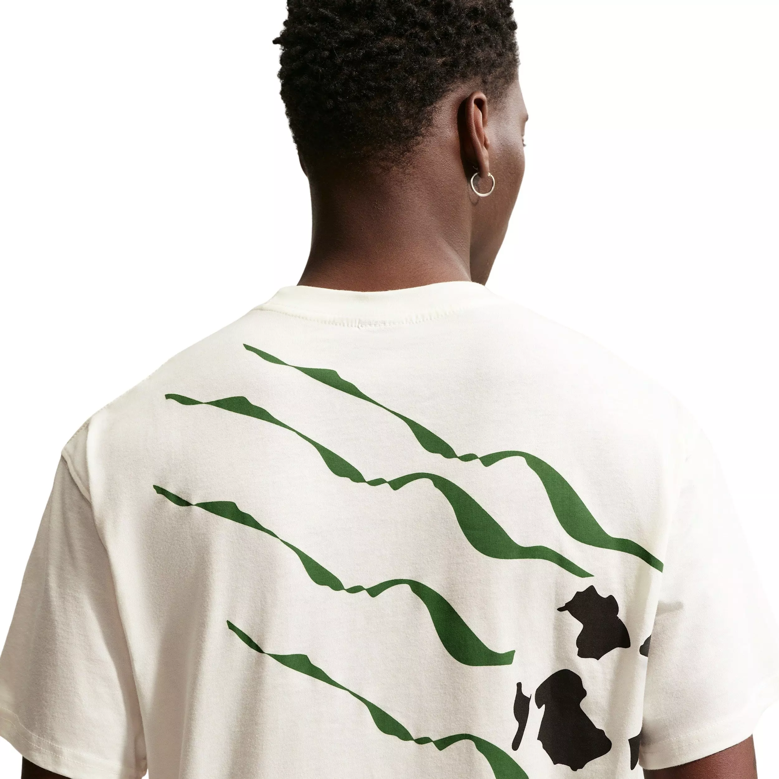 Nike Men's Sportswear Short-Sleeve Max90 DNAR 7 T-Shirt - WHITE
