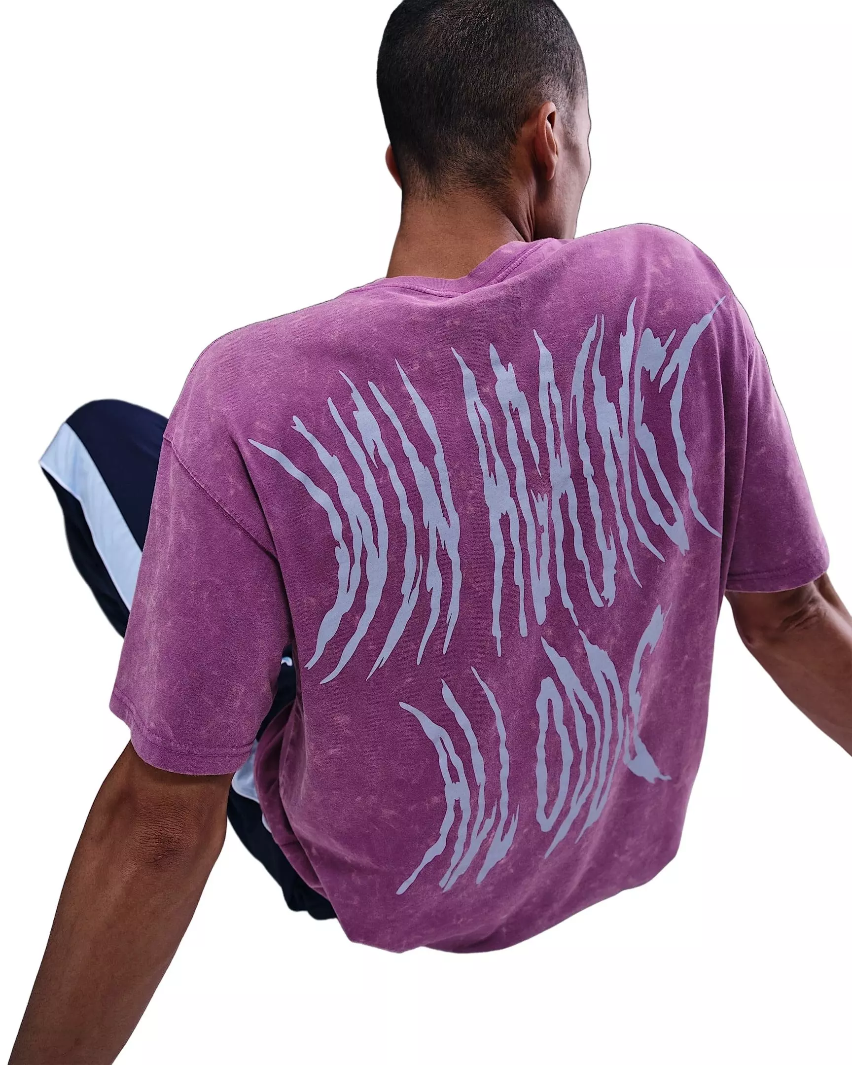 Nike Men's Max90 T-Shirt - PURPLE