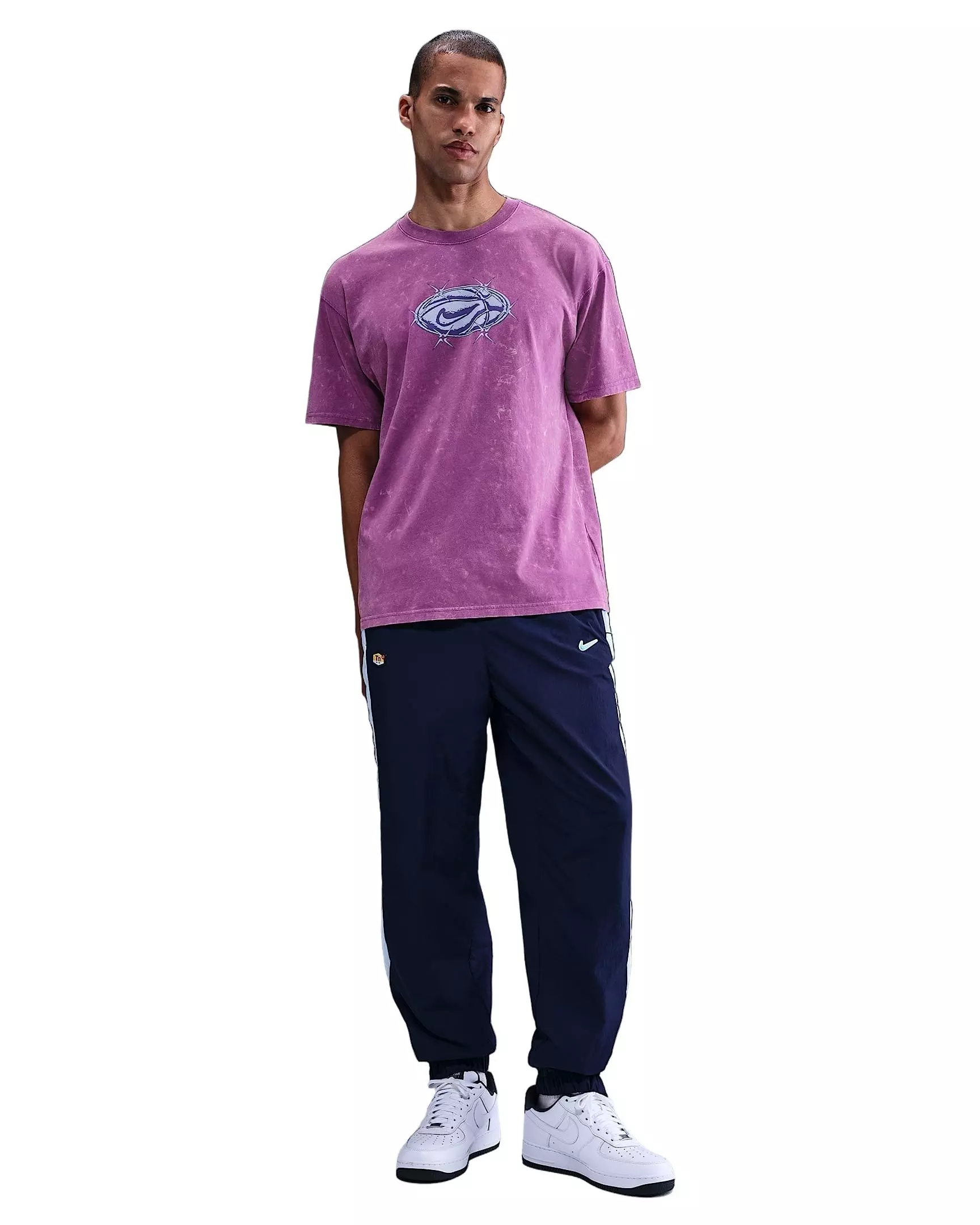 Nike Men's Max90 T-Shirt - PURPLE
