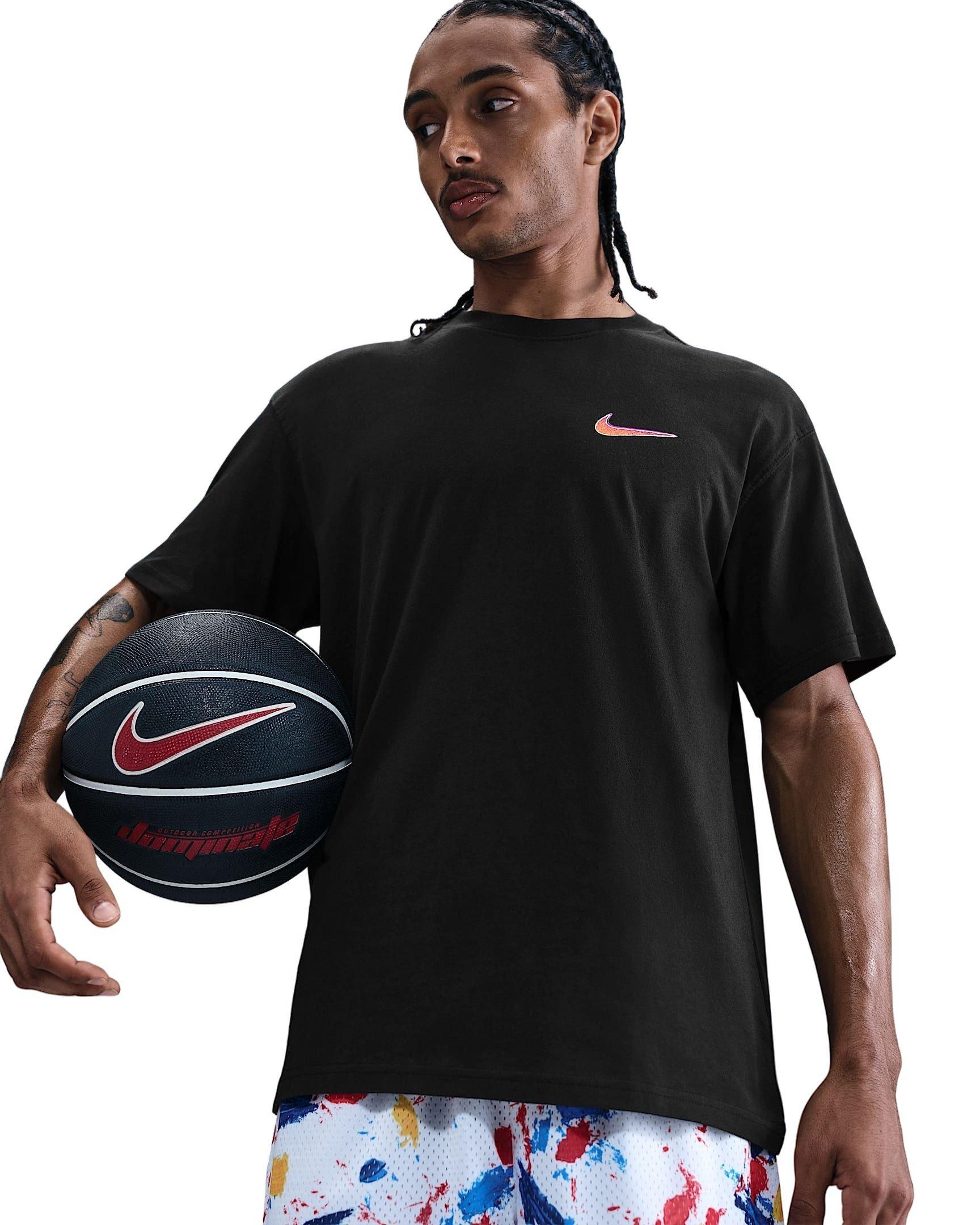 Nike Men's Max90 DNA OC 2 T-Shirt - BLACK Thumbnail View 1