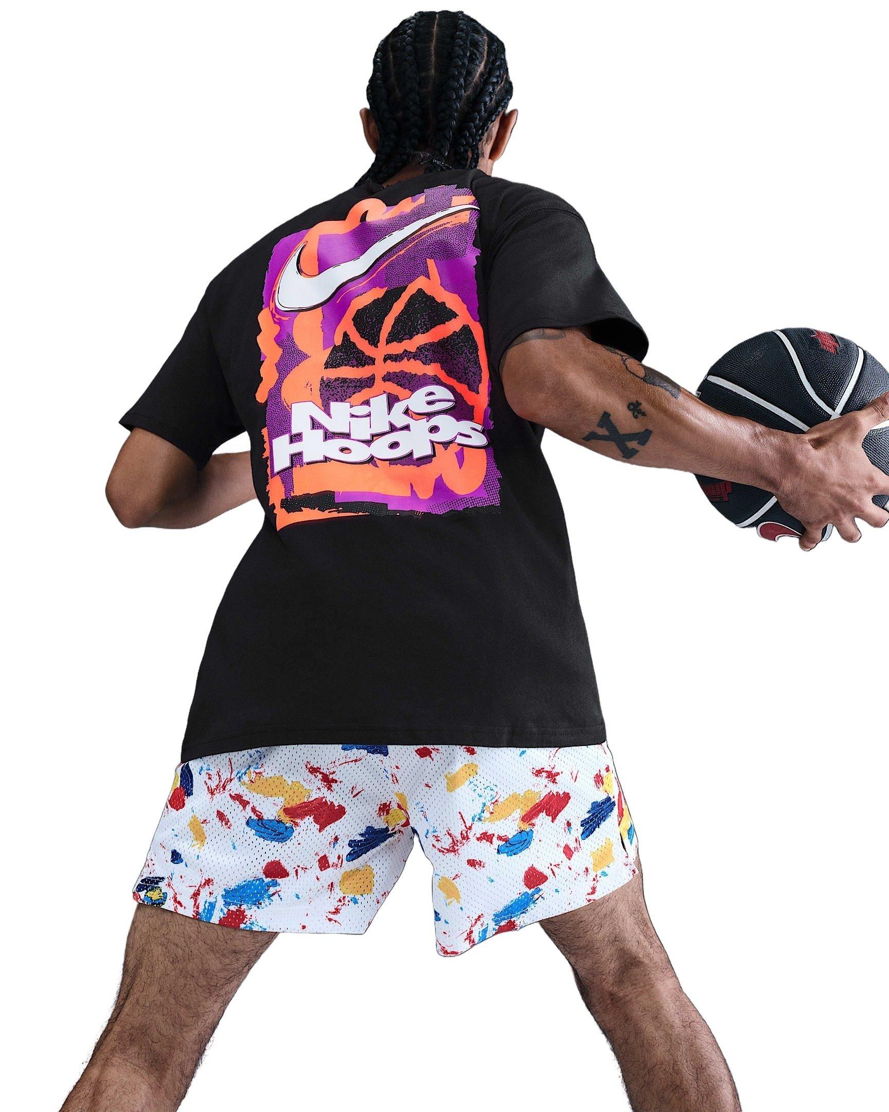 Nike Men's Max90 DNA OC 2 T-Shirt - BLACK Thumbnail View 3