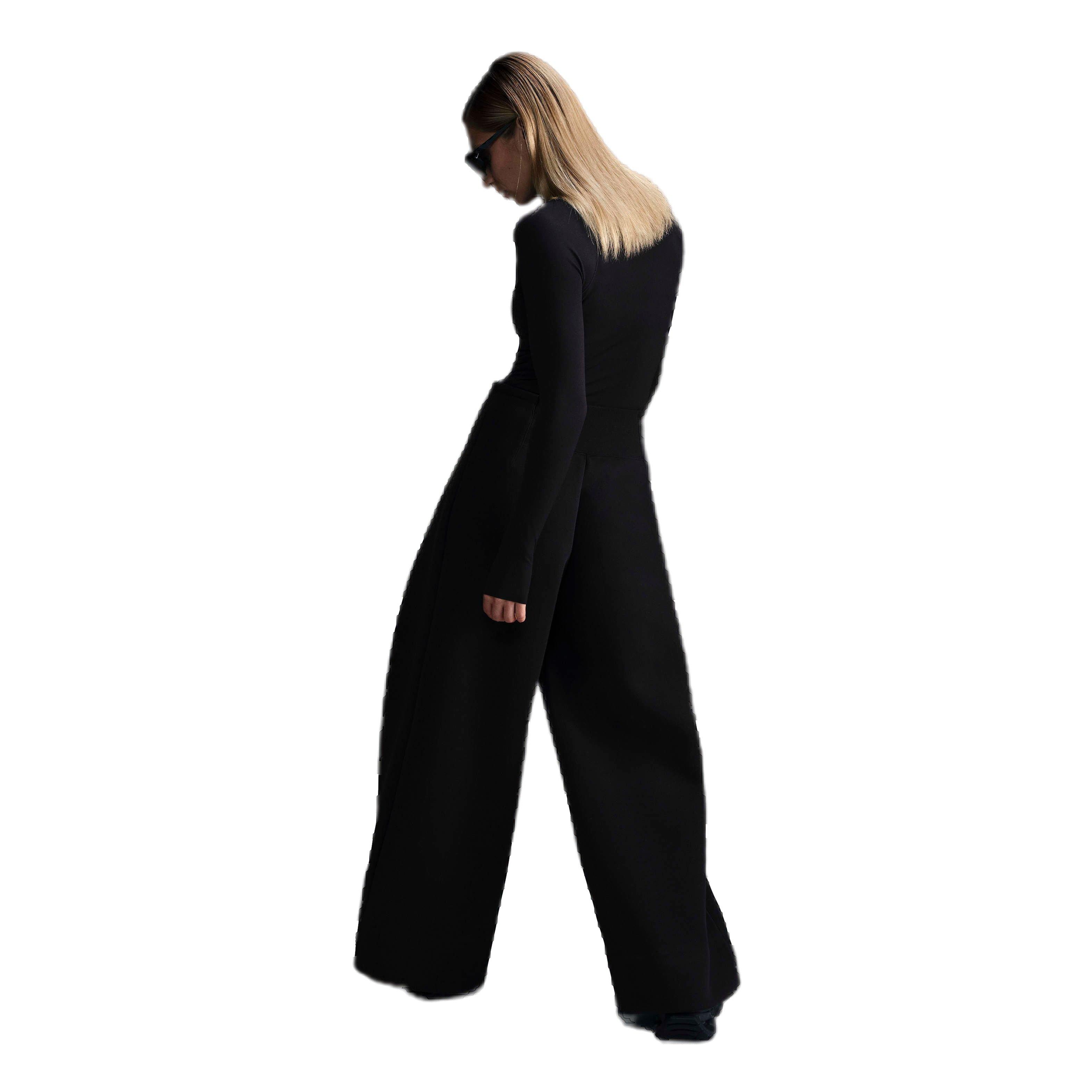 Nike Women's Sportswear Tech Fleece High-Waisted Pleated Trousers - BLACK Thumbnail View 2